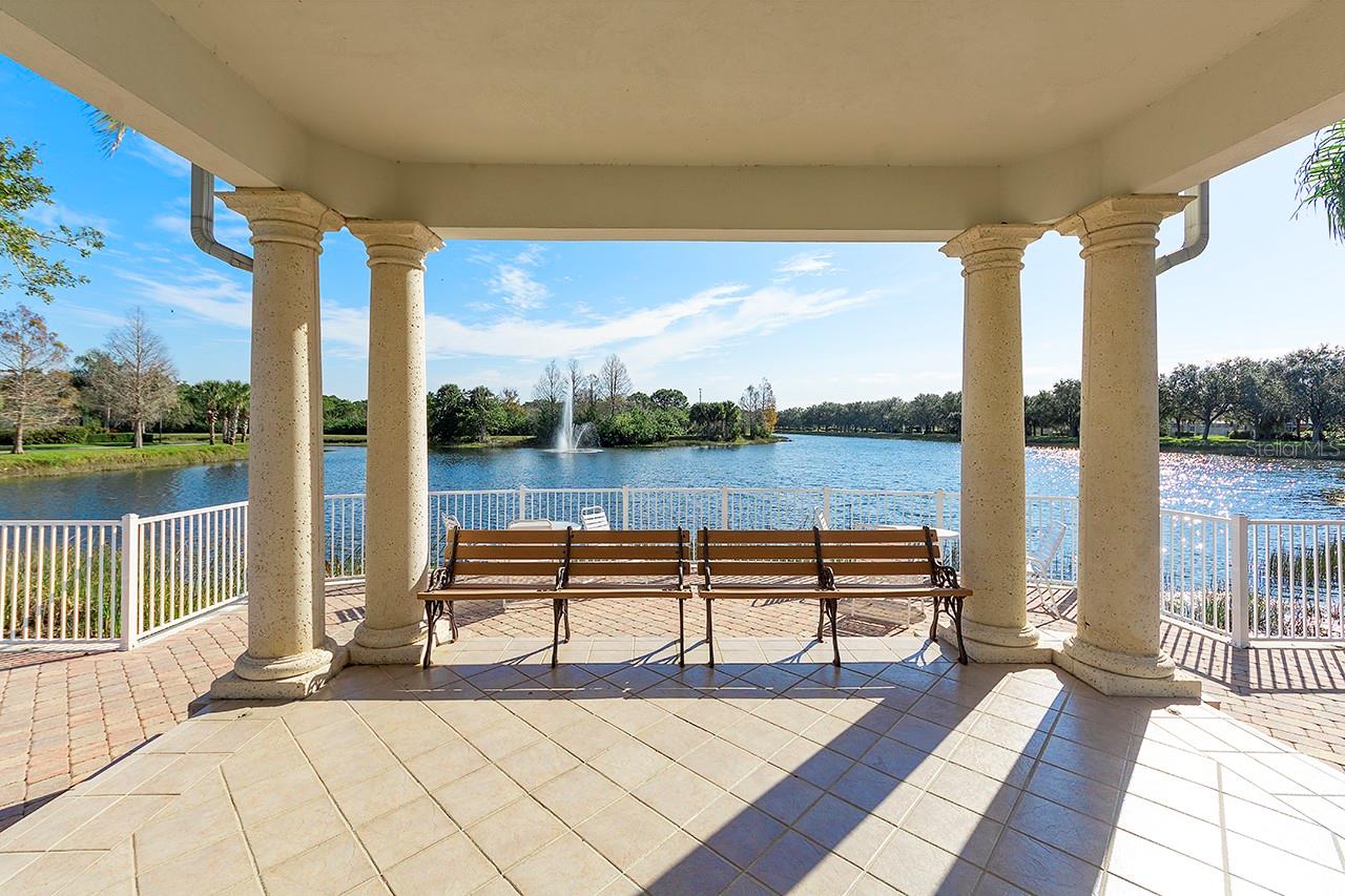 Listing photo id 46 for 5877 Ferrara Drive