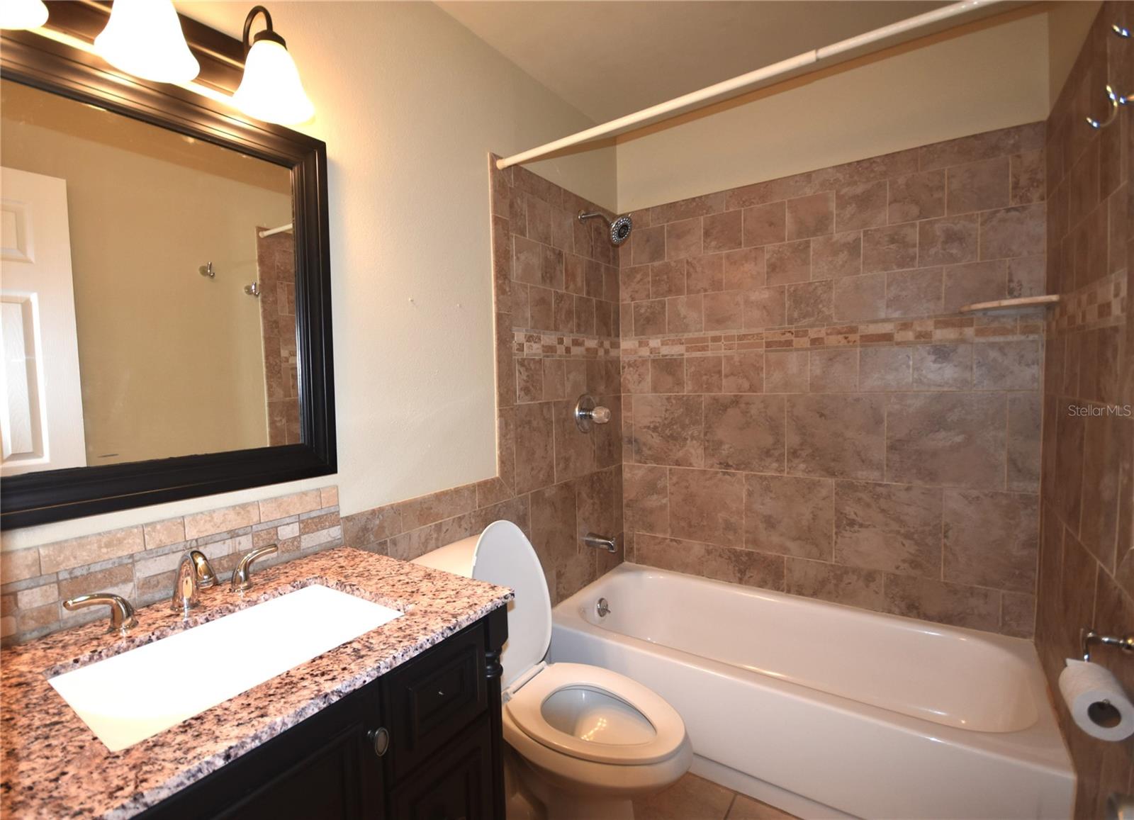 Image 12 of 25 For 2729 Hidden Lake Boulevard D