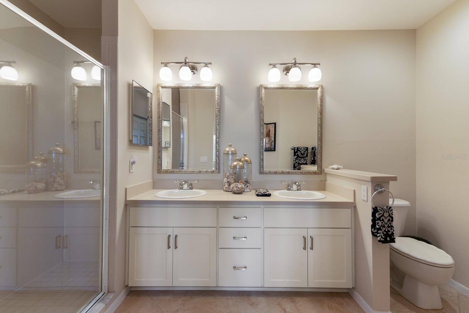 Image 23 of 46 For 7179 Boca Grove Place 202