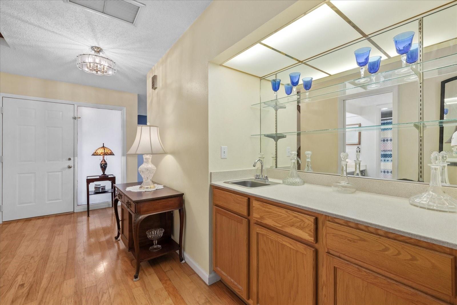 Image 13 of 40 For 6207 Courtside Drive 23