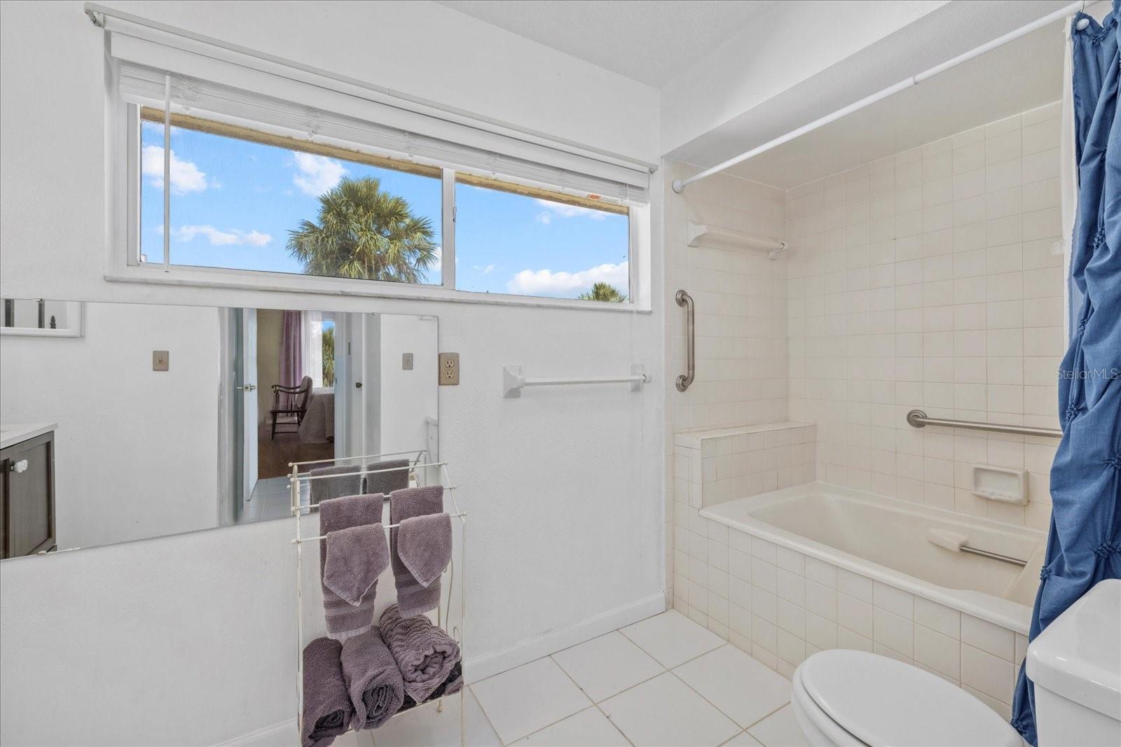 Image 24 of 40 For 6207 Courtside Drive 23