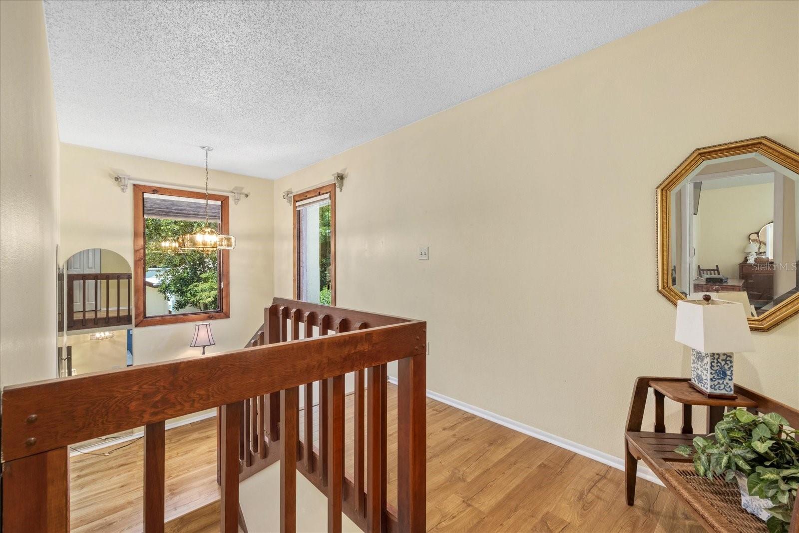 Image 6 of 40 For 6207 Courtside Drive 23