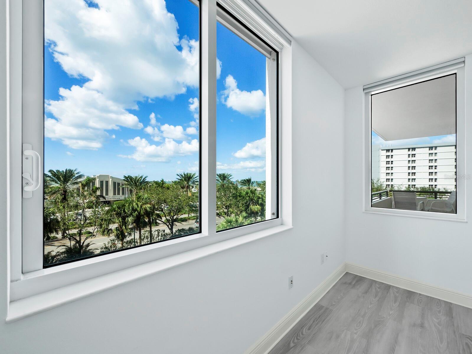 Image 23 of 63 For 800 Tamiami Trail 307