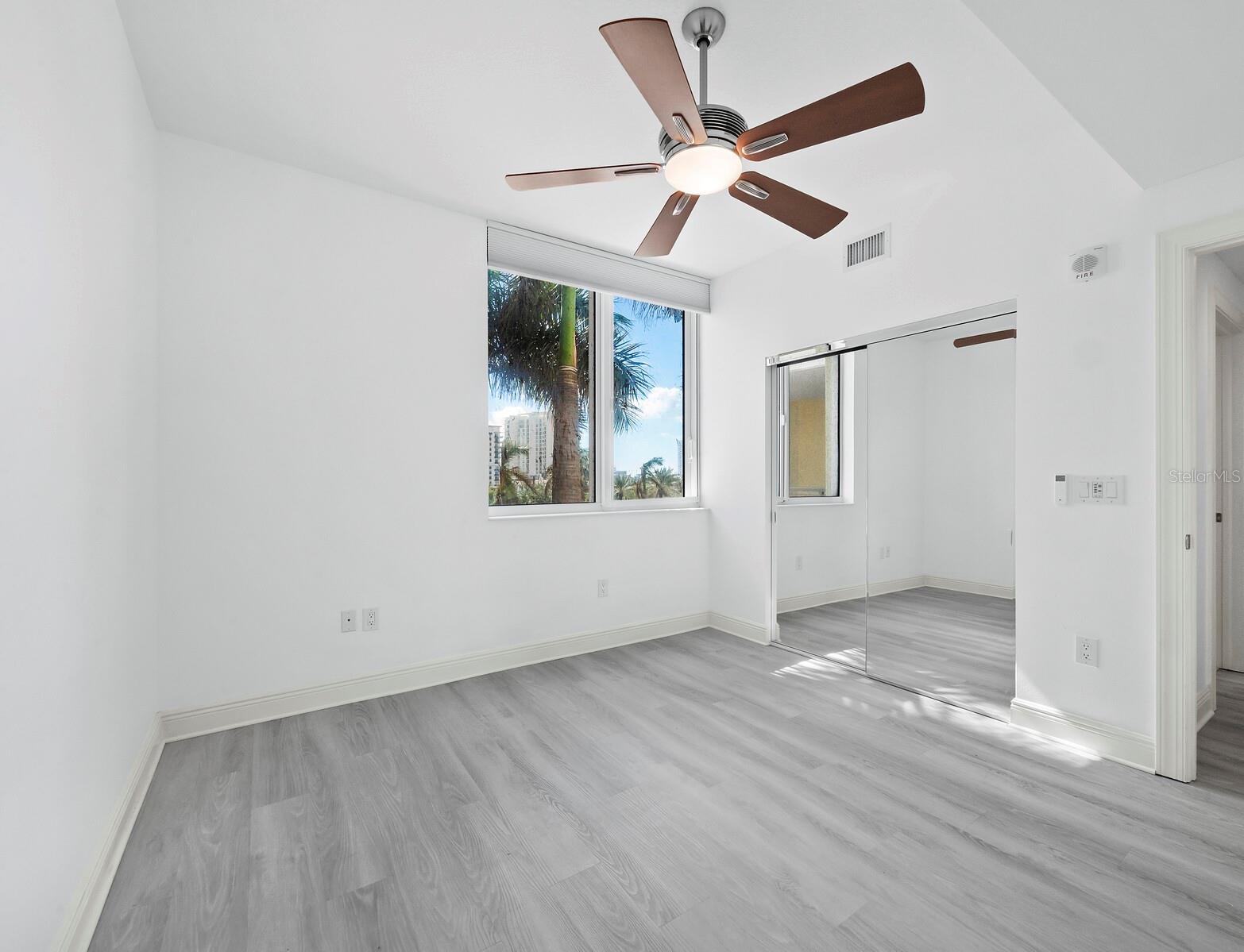 Image 25 of 63 For 800 Tamiami Trail 307