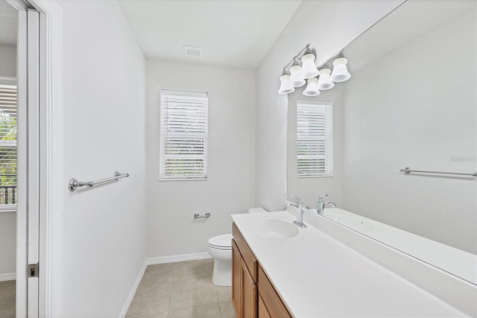 Image 19 of 40 For 3760 82nd Avenue Circle E 102