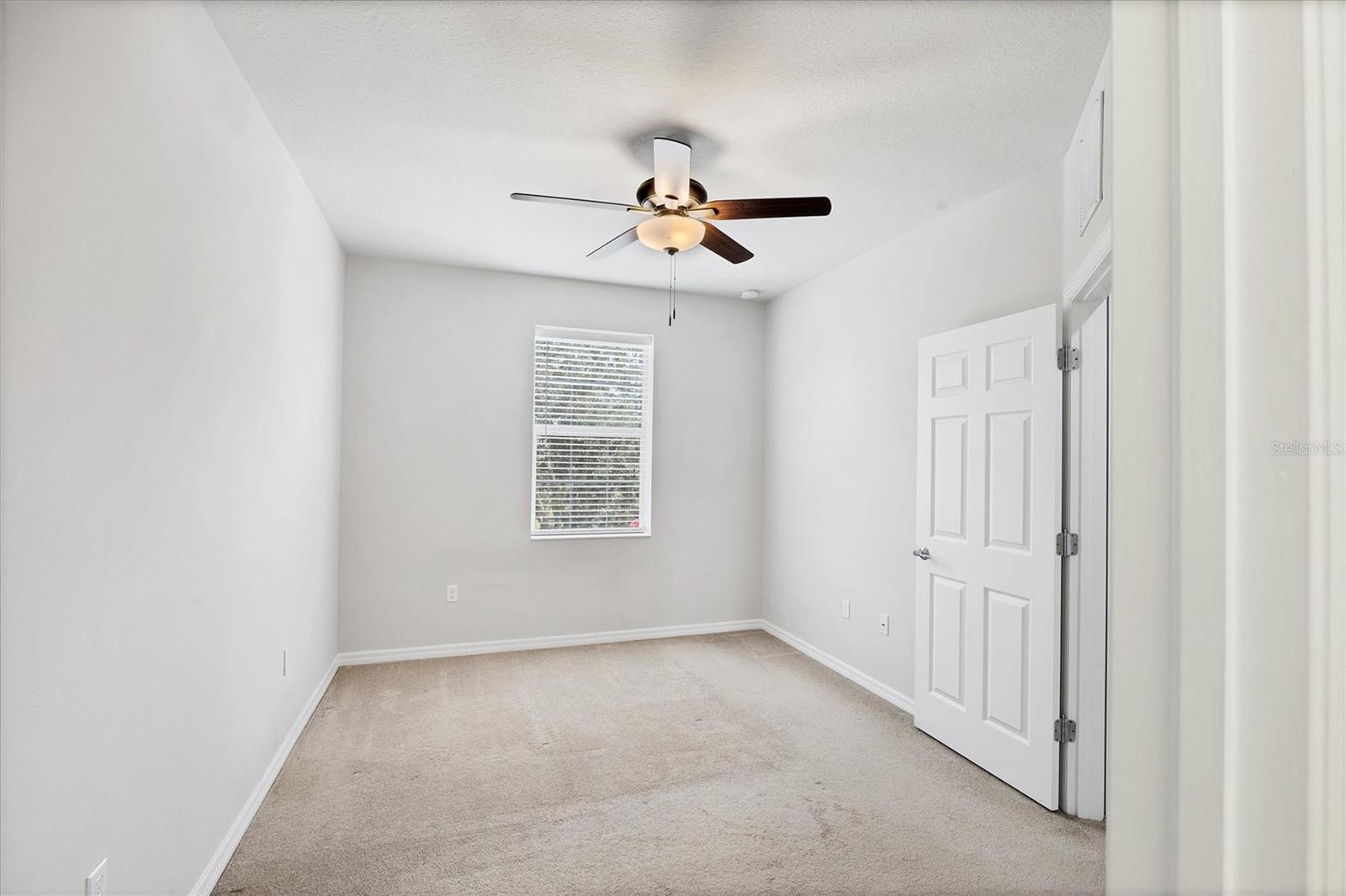 Image 20 of 40 For 3760 82nd Avenue Circle E 102