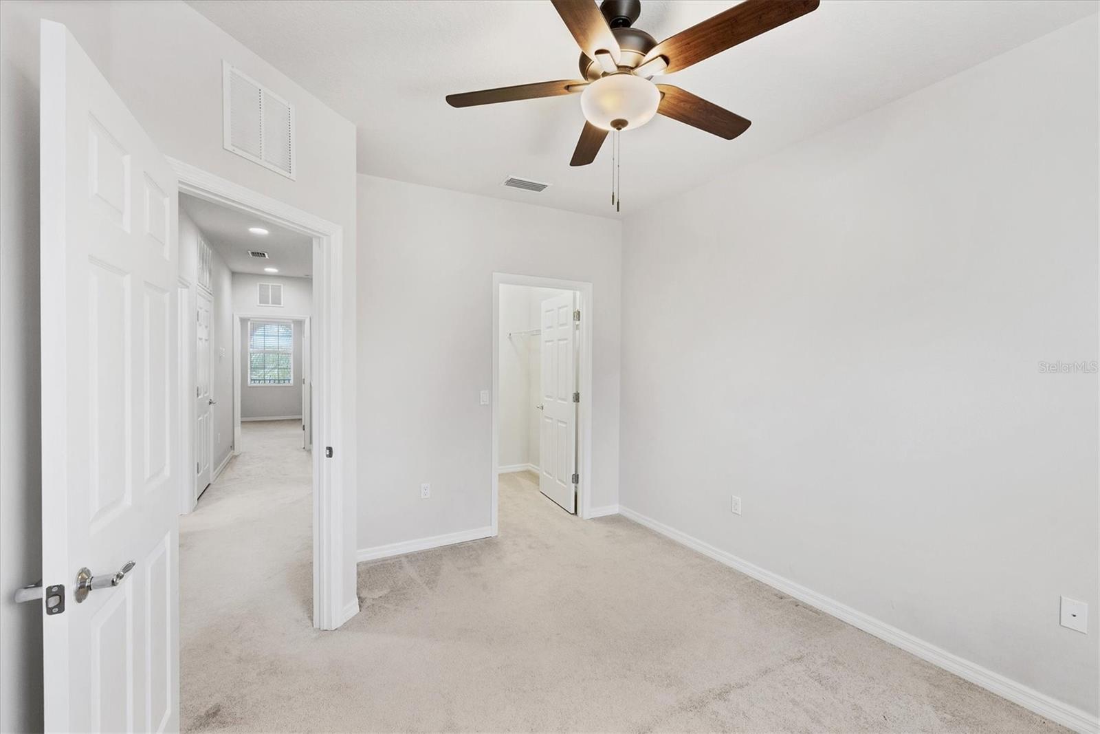 Image 21 of 40 For 3760 82nd Avenue Circle E 102