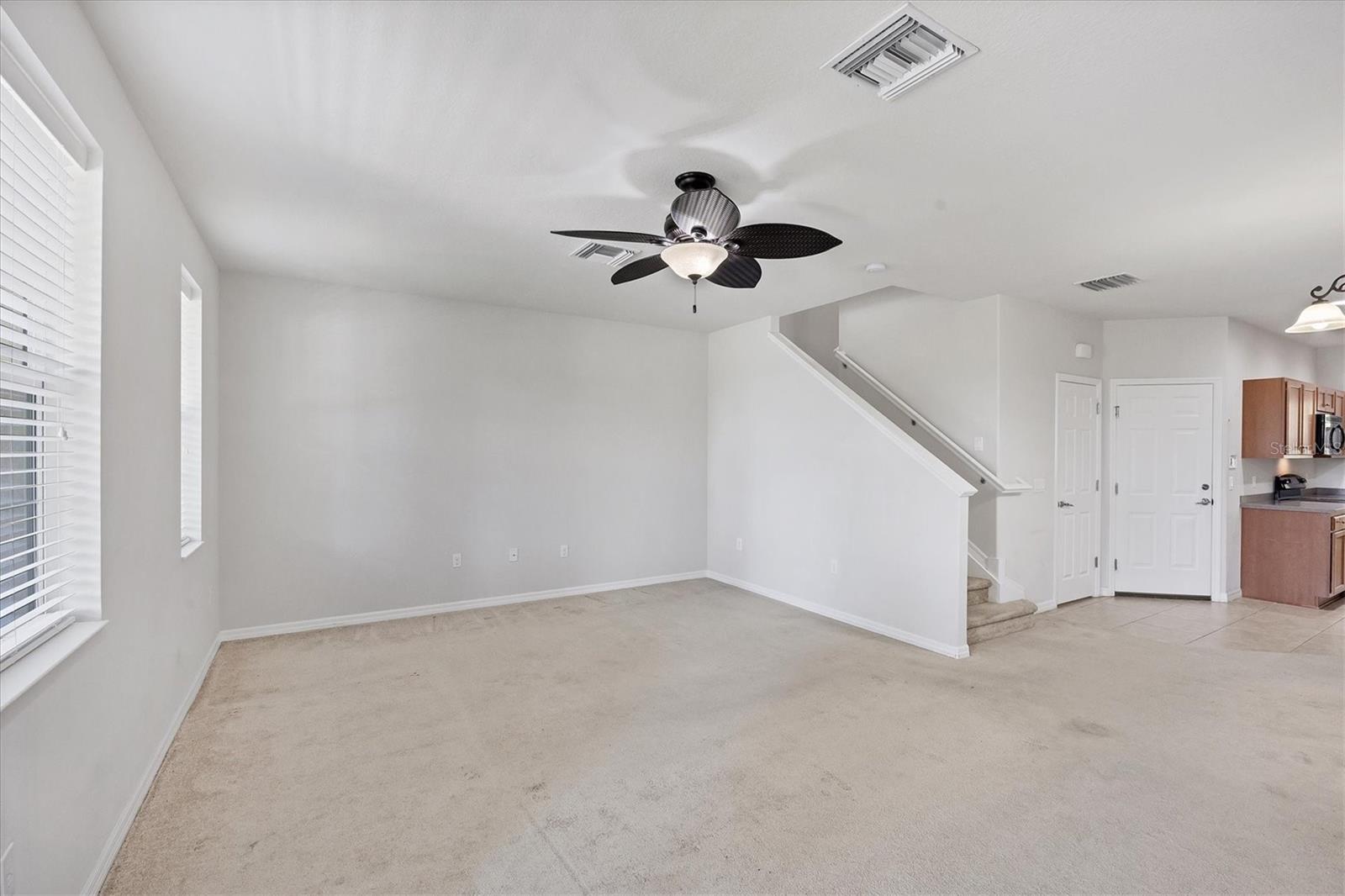 Image 6 of 40 For 3760 82nd Avenue Circle E 102