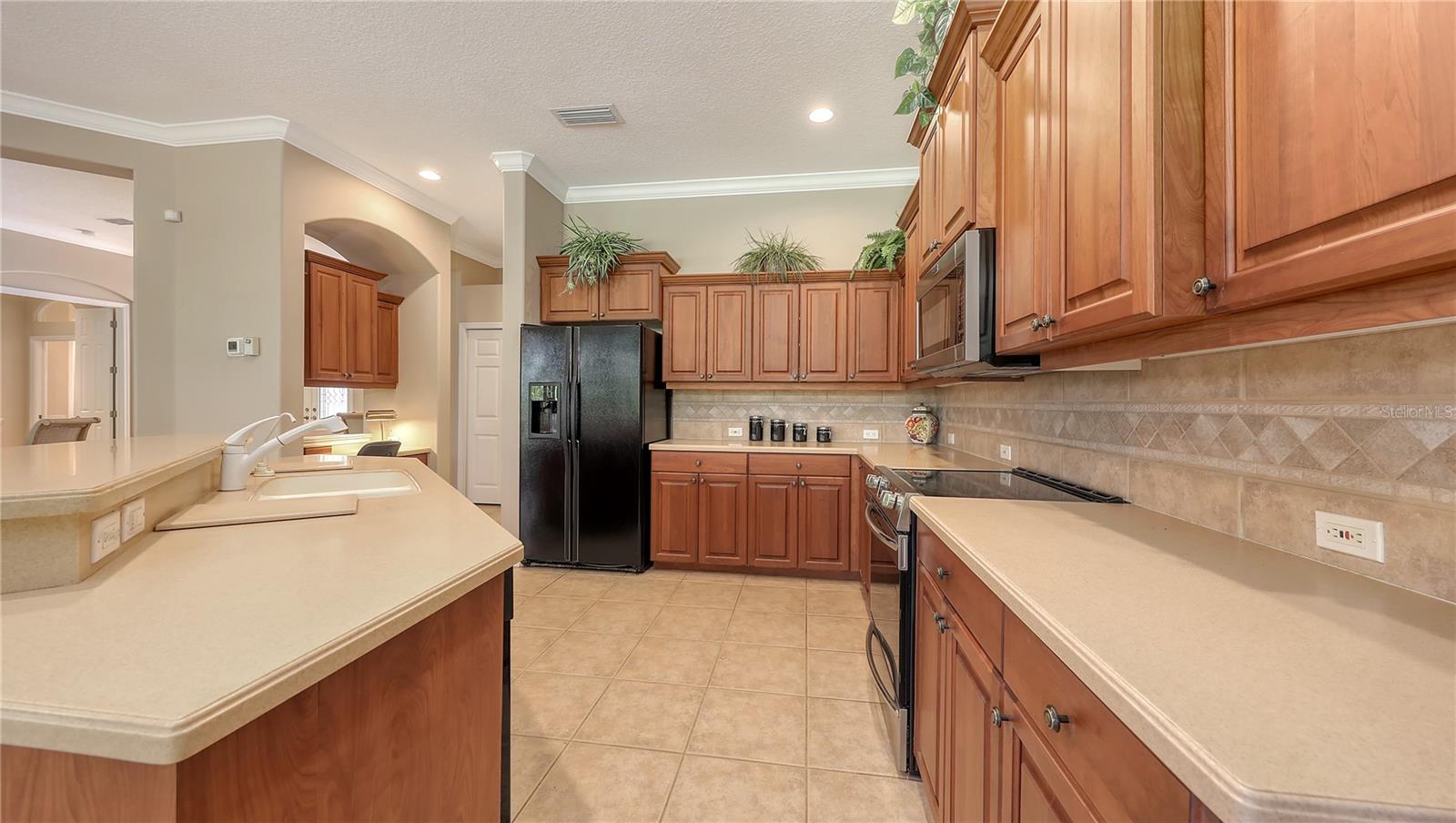 Image 18 of 85 For 4920 Woodhurst Drive