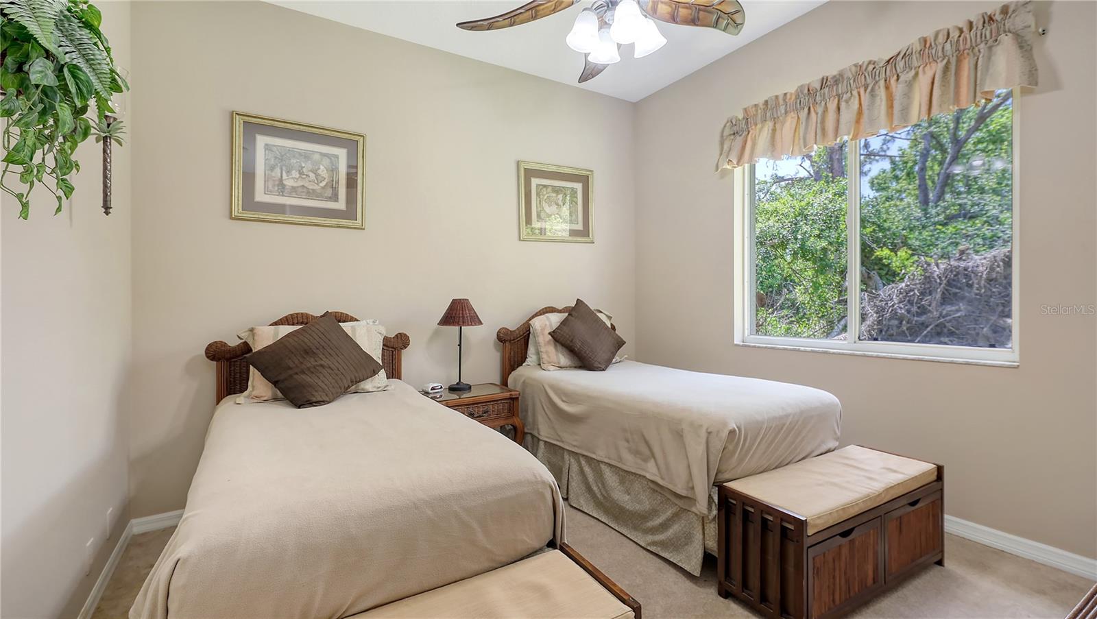 Image 43 of 85 For 4920 Woodhurst Drive