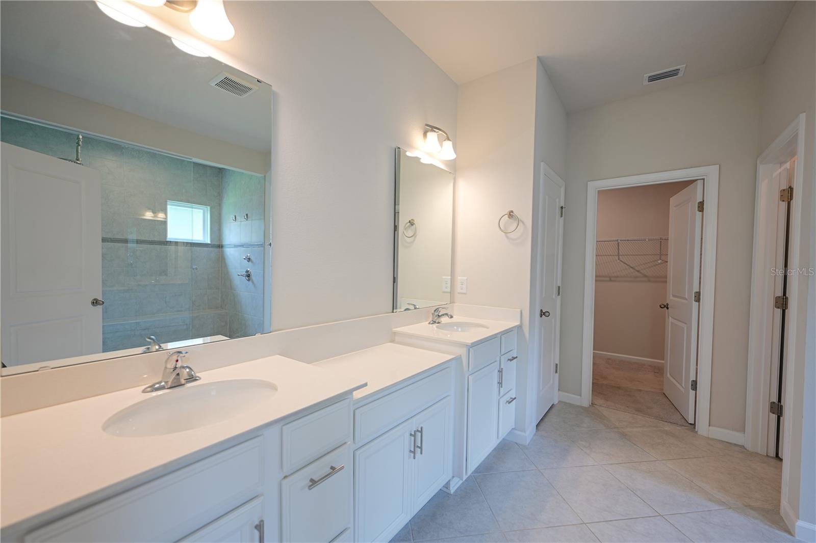 Image 18 of 30 For 11423 61st Street E