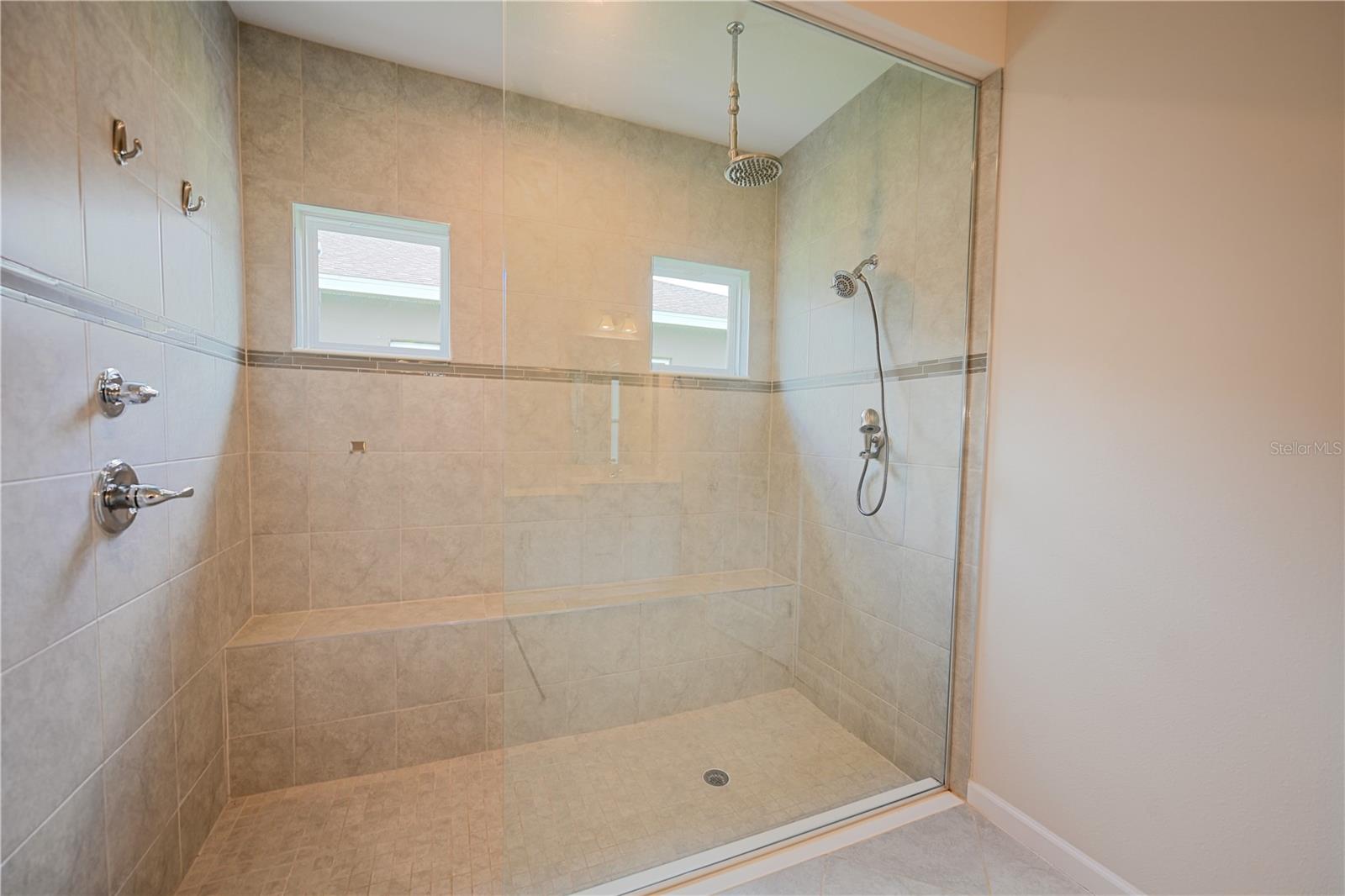 Image 19 of 30 For 11423 61st Street E