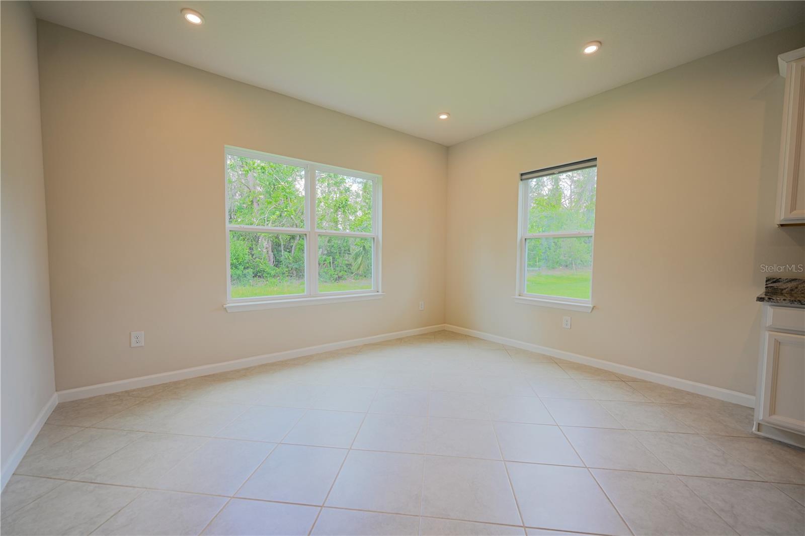 Image 21 of 30 For 11423 61st Street E