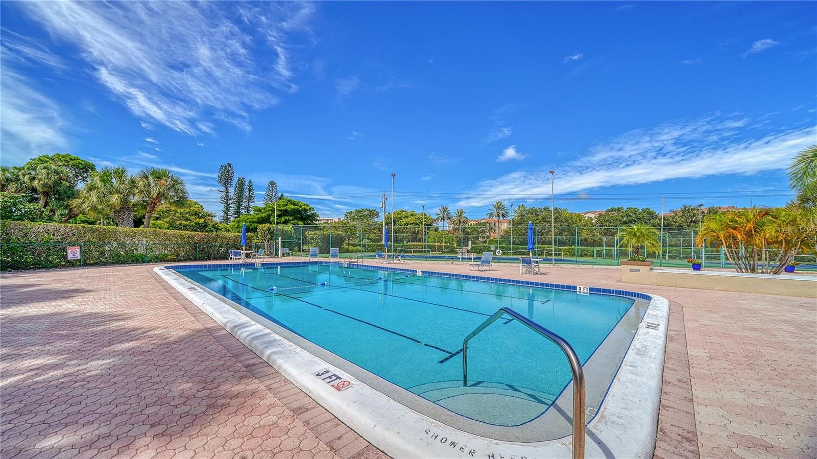 Image 43 of 74 For 4840 Gulf Of Mexico Drive Villa 15