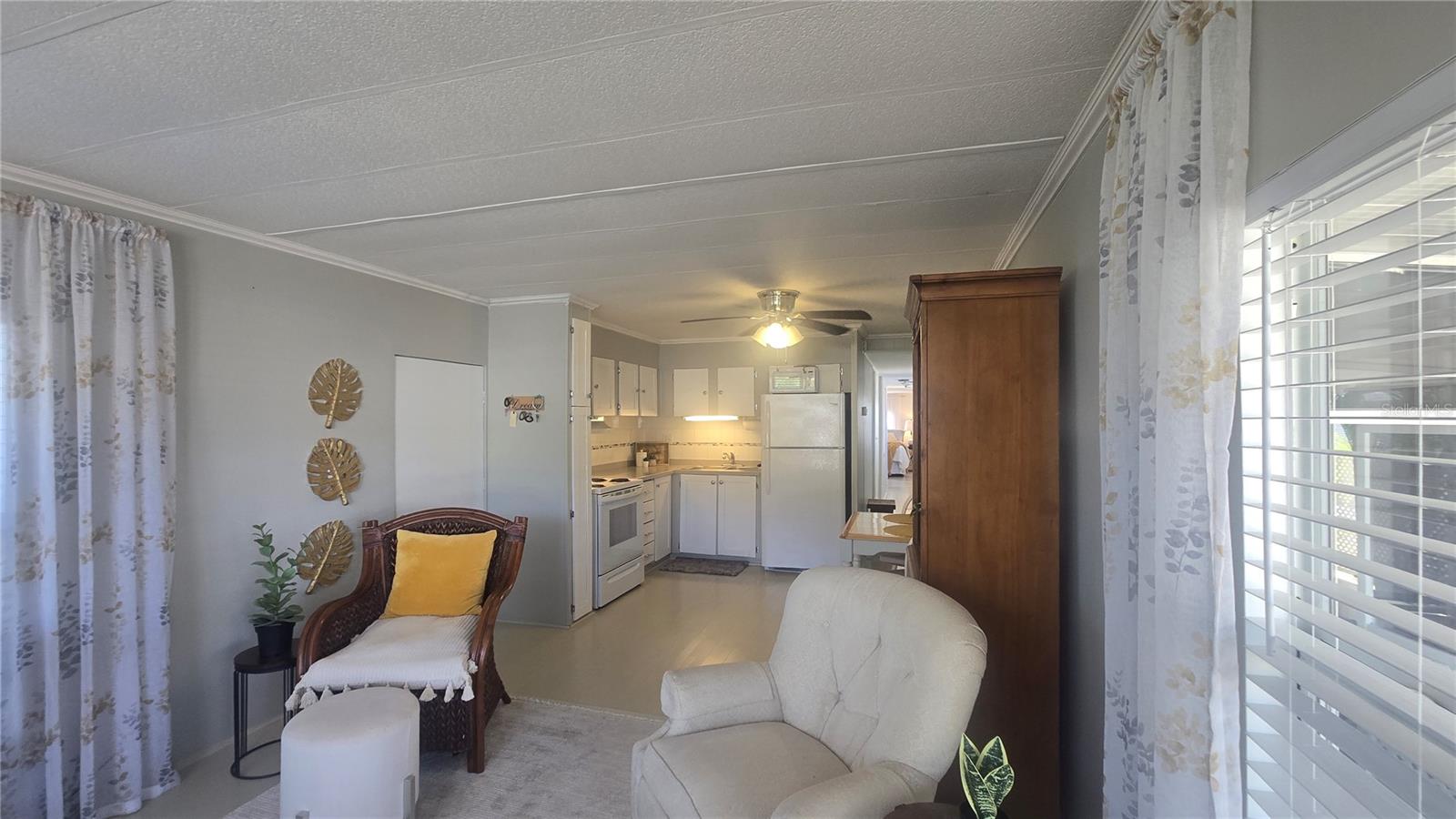 Image 10 of 48 For 5316 53rd Avenue E I10