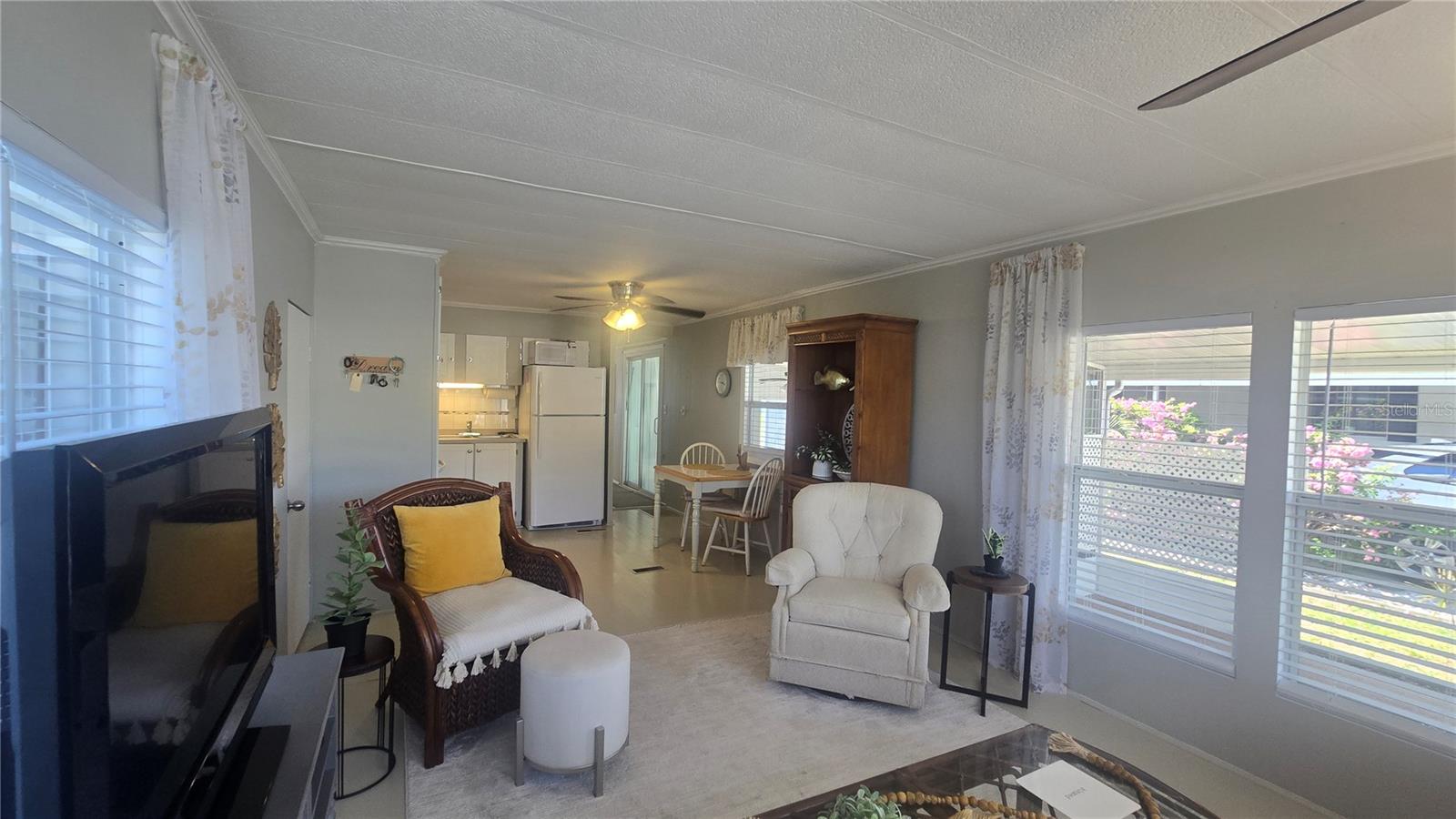 Image 11 of 48 For 5316 53rd Avenue E I10