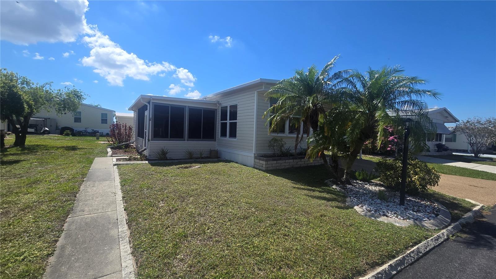 Image 35 of 48 For 5316 53rd Avenue E I10