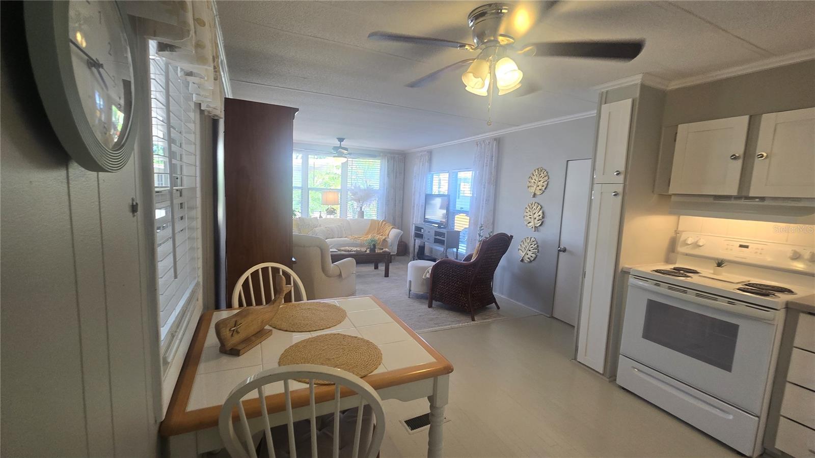 Image 6 of 48 For 5316 53rd Avenue E I10