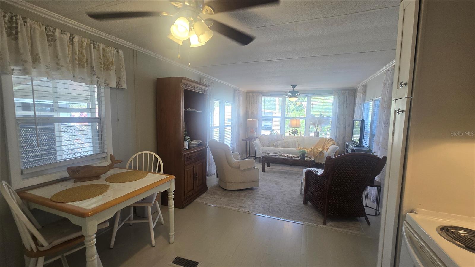 Image 8 of 48 For 5316 53rd Avenue E I10