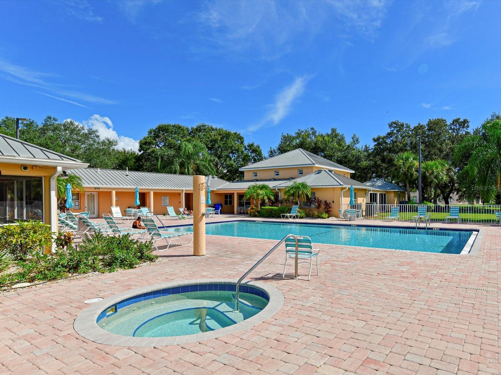 Image 54 of 59 For 4550 Pinebrook Circle 608