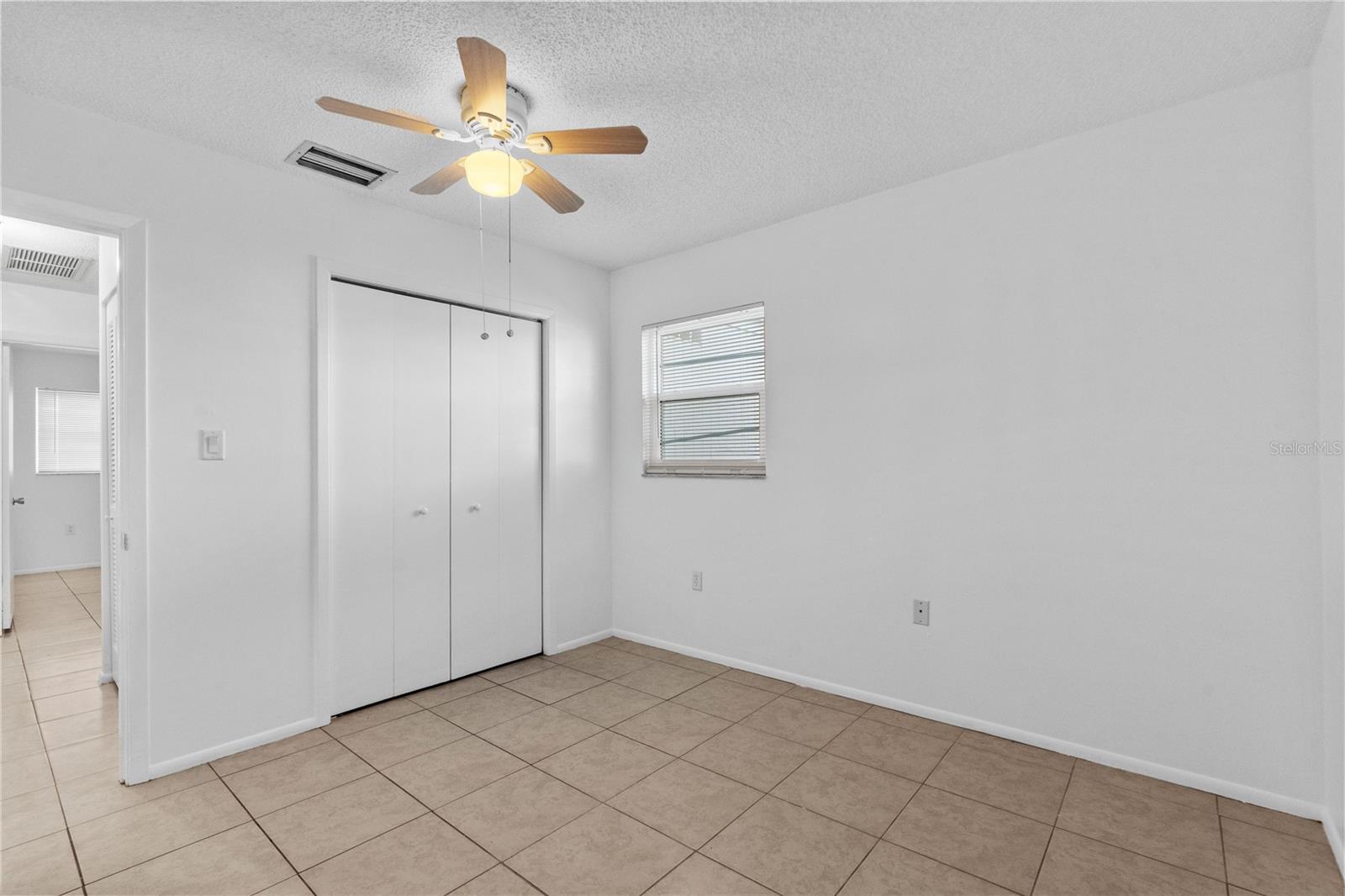 Image 22 of 32 For 505 47th Avenue Drive W