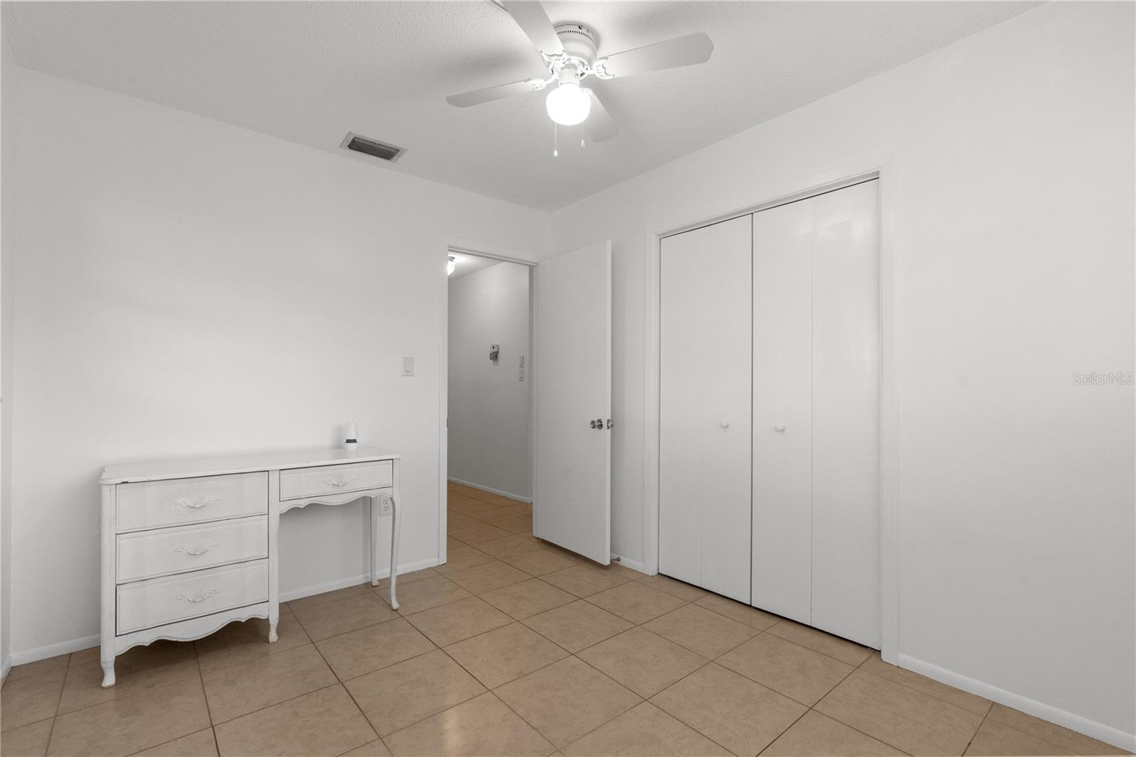 Image 24 of 32 For 505 47th Avenue Drive W