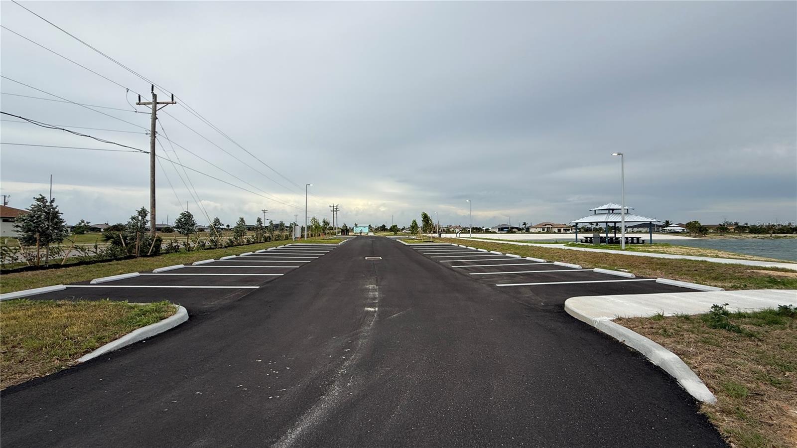 Image 21 of 24 For 4016 42nd Place Nw