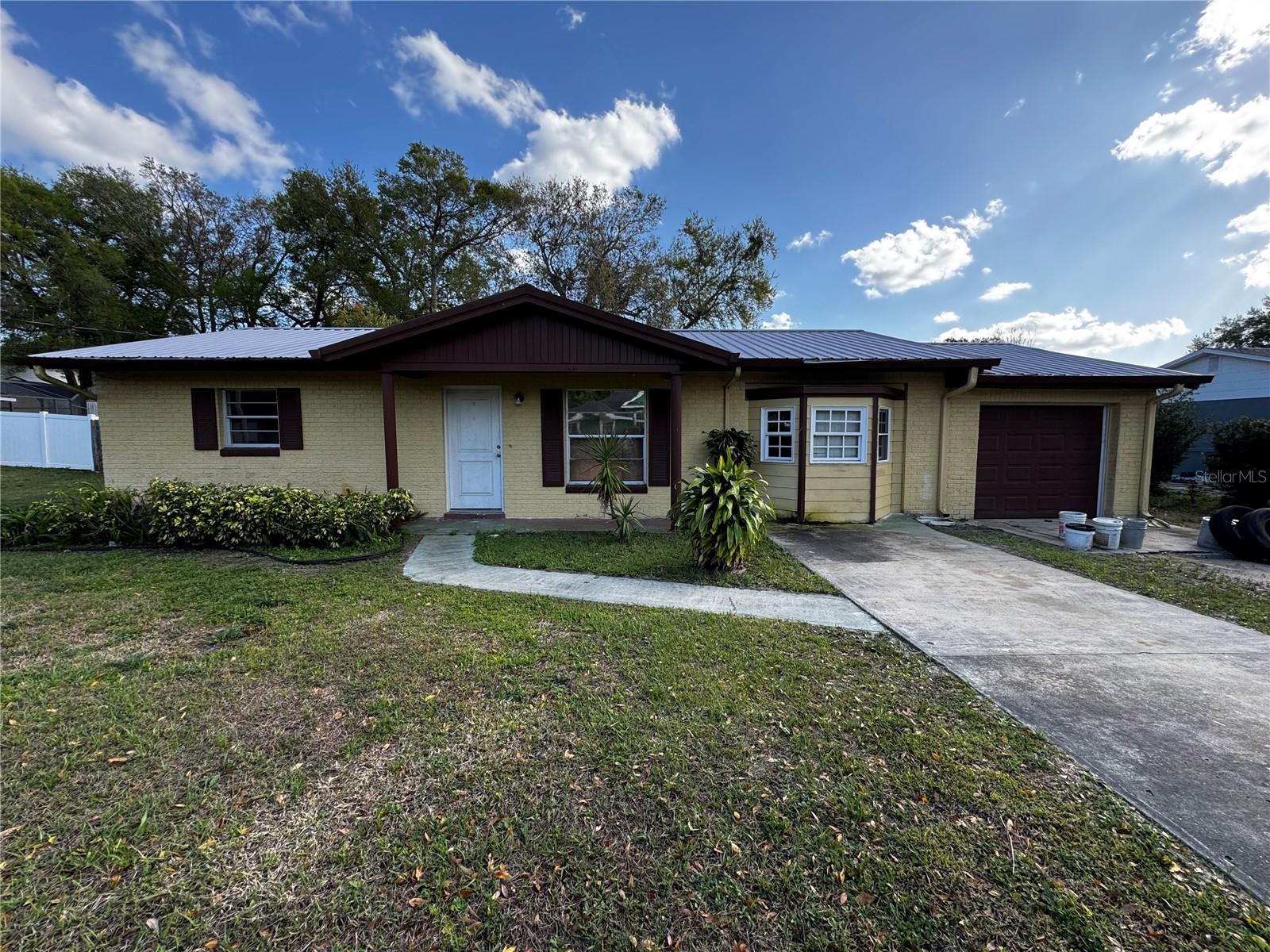 Details for 15 Monroe Avenue, DEBARY, FL 32713