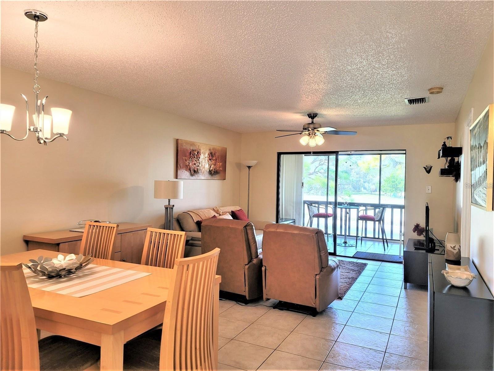 Listing photo id 8 for 5147 Willow Links 18