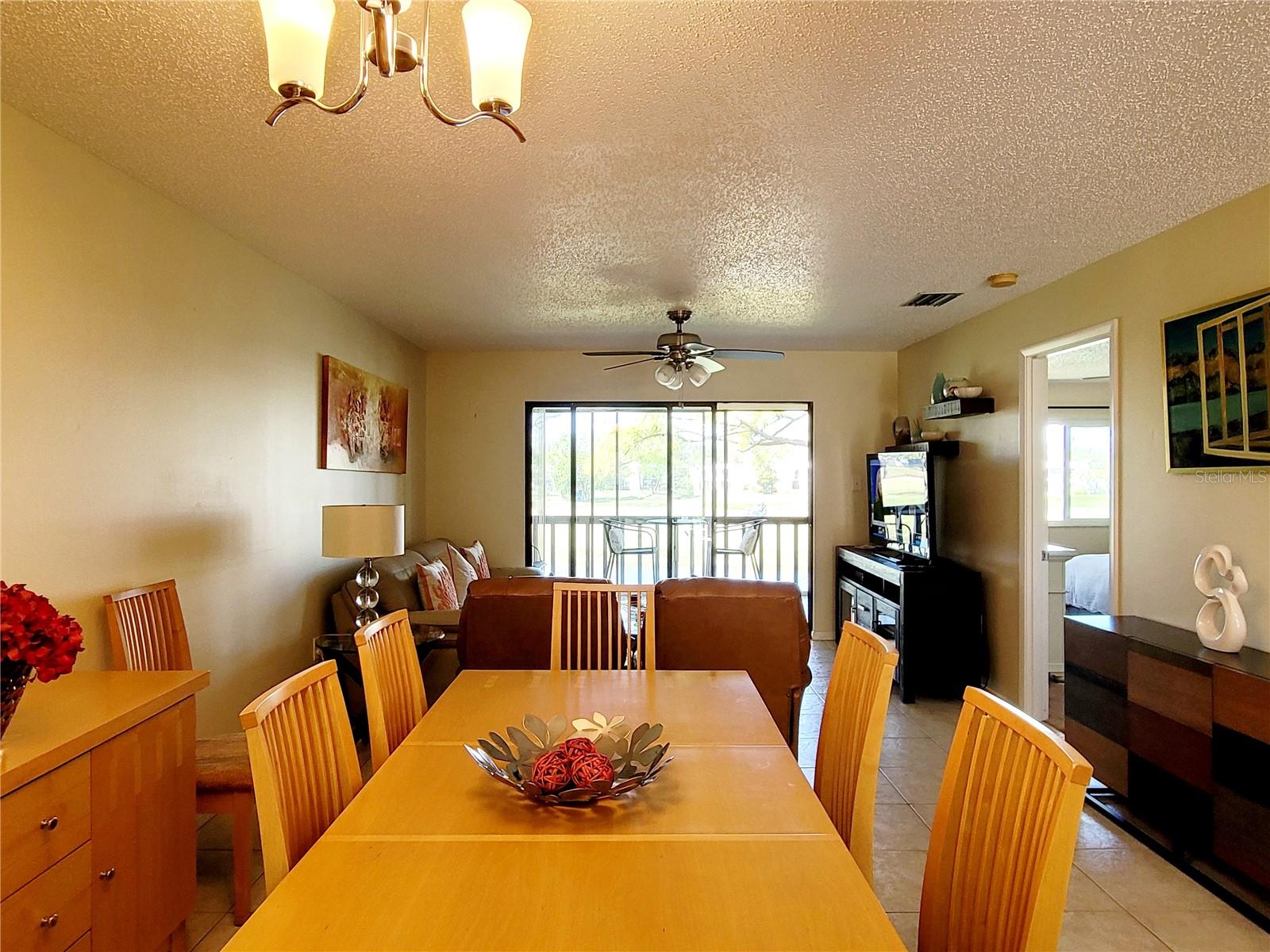 Listing photo id 15 for 5147 Willow Links 18