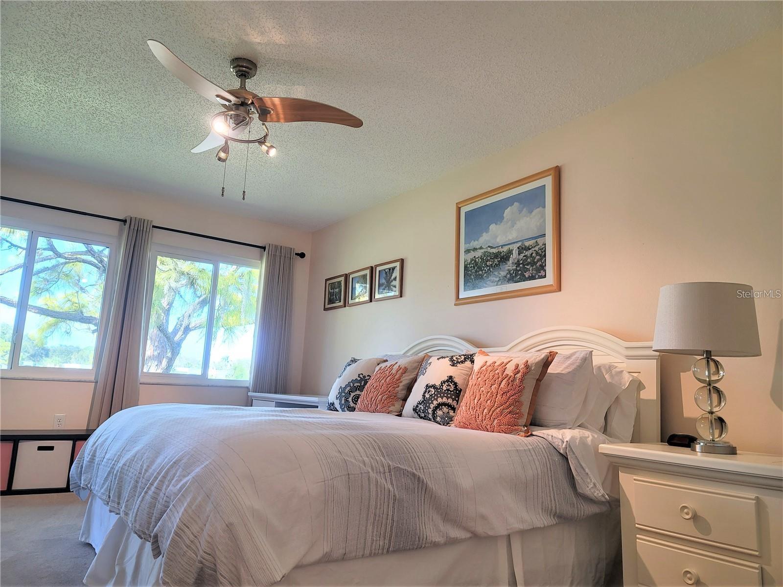 Listing photo id 21 for 5147 Willow Links 18