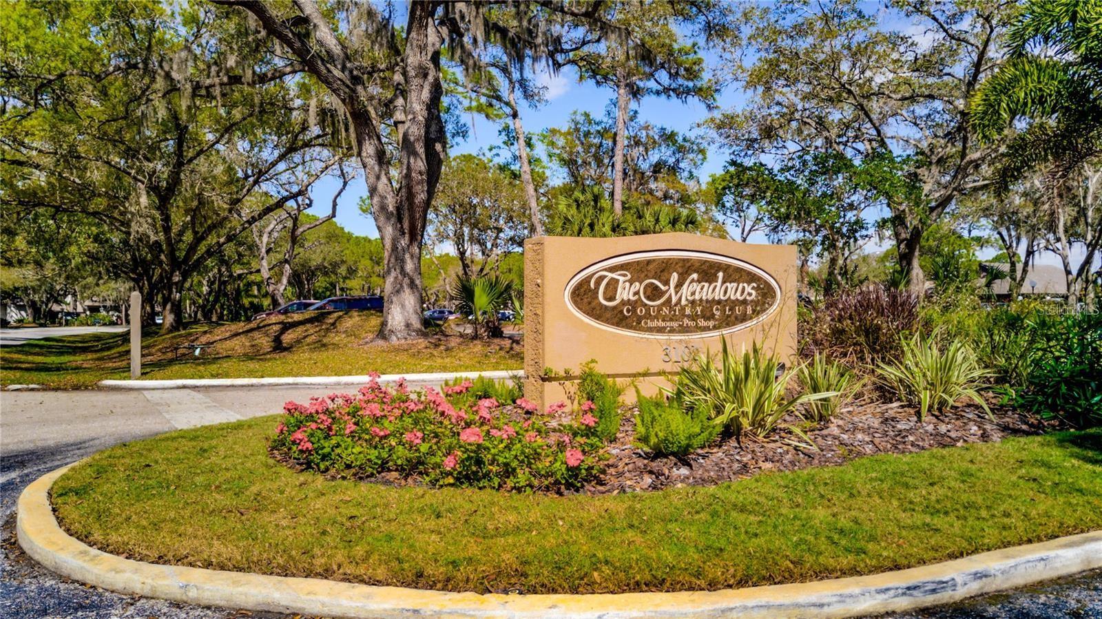 Listing photo id 1 for 5147 Willow Links 18
