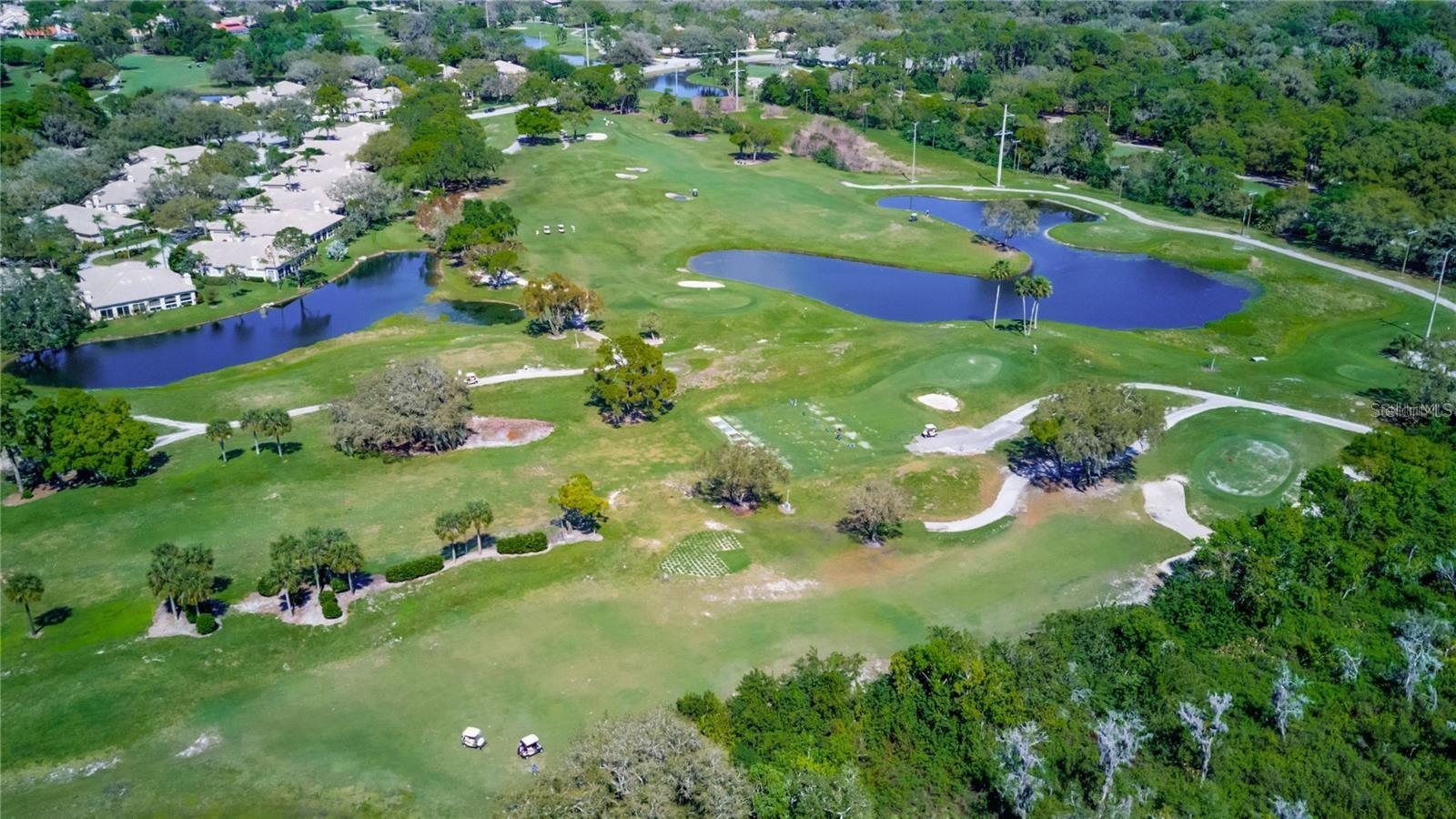 Listing photo id 34 for 5147 Willow Links 18