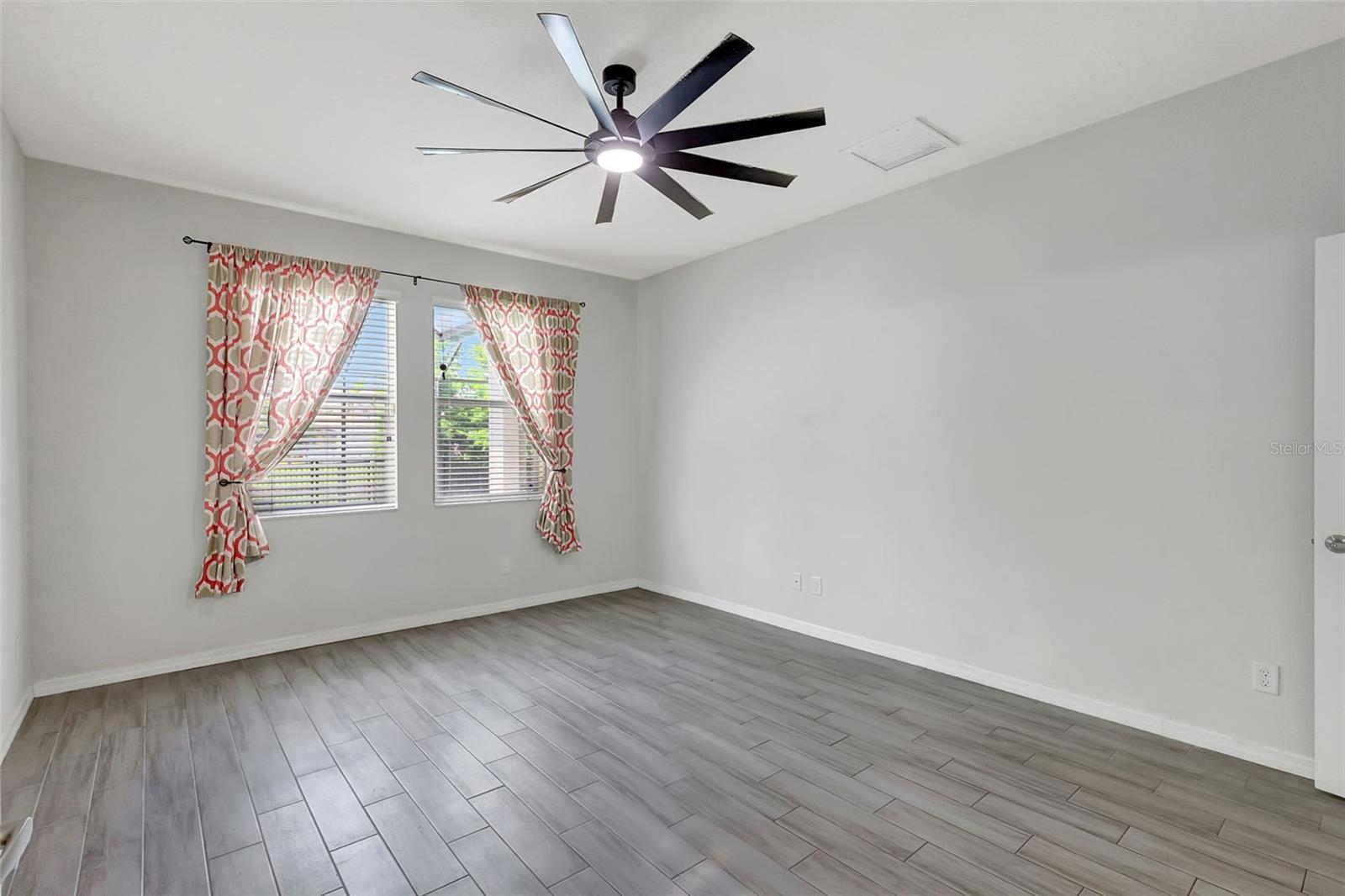 Image 23 of 64 For 7705 55th Street E