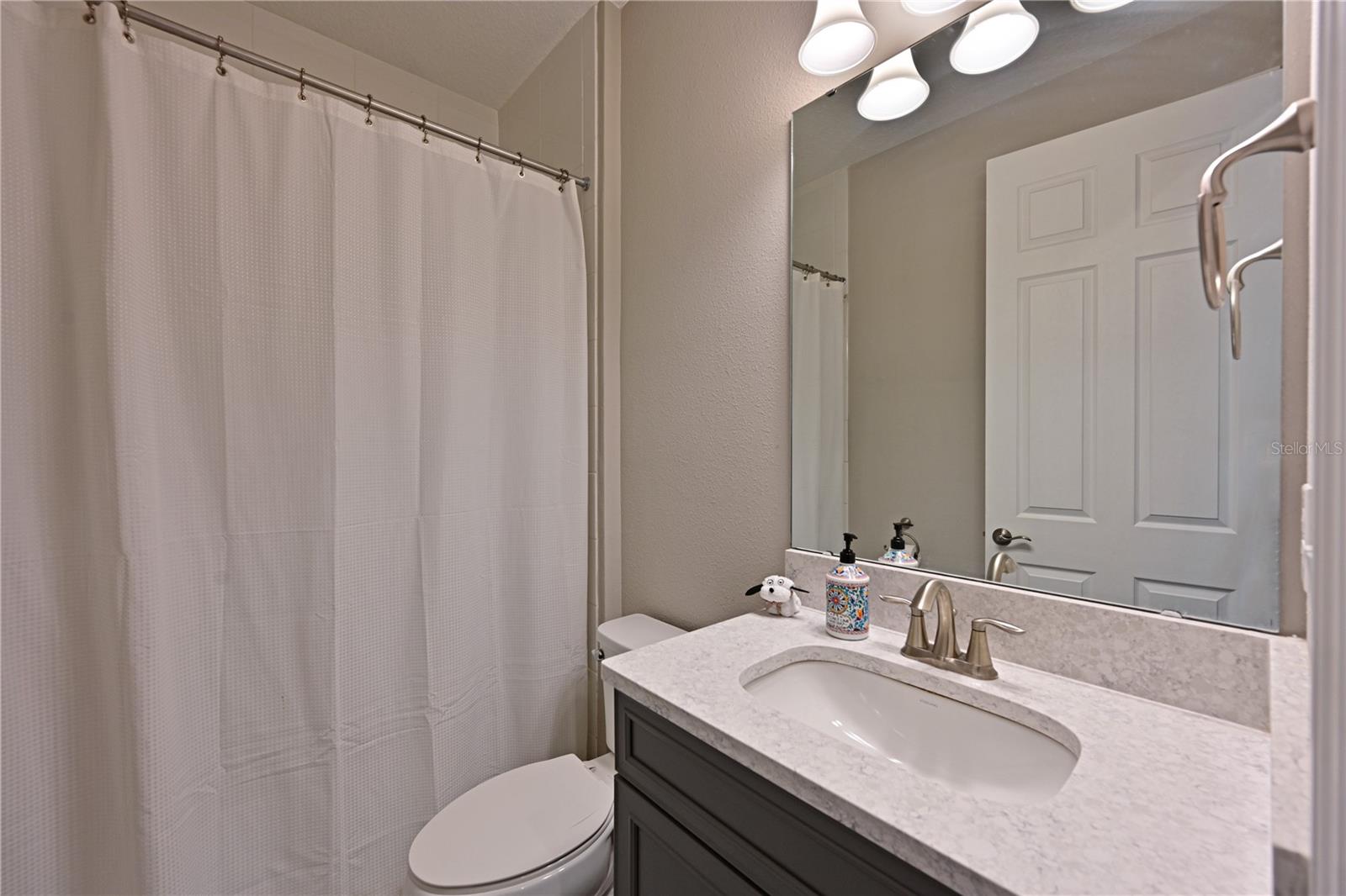 Image 17 of 62 For 8916 Isabella Circle