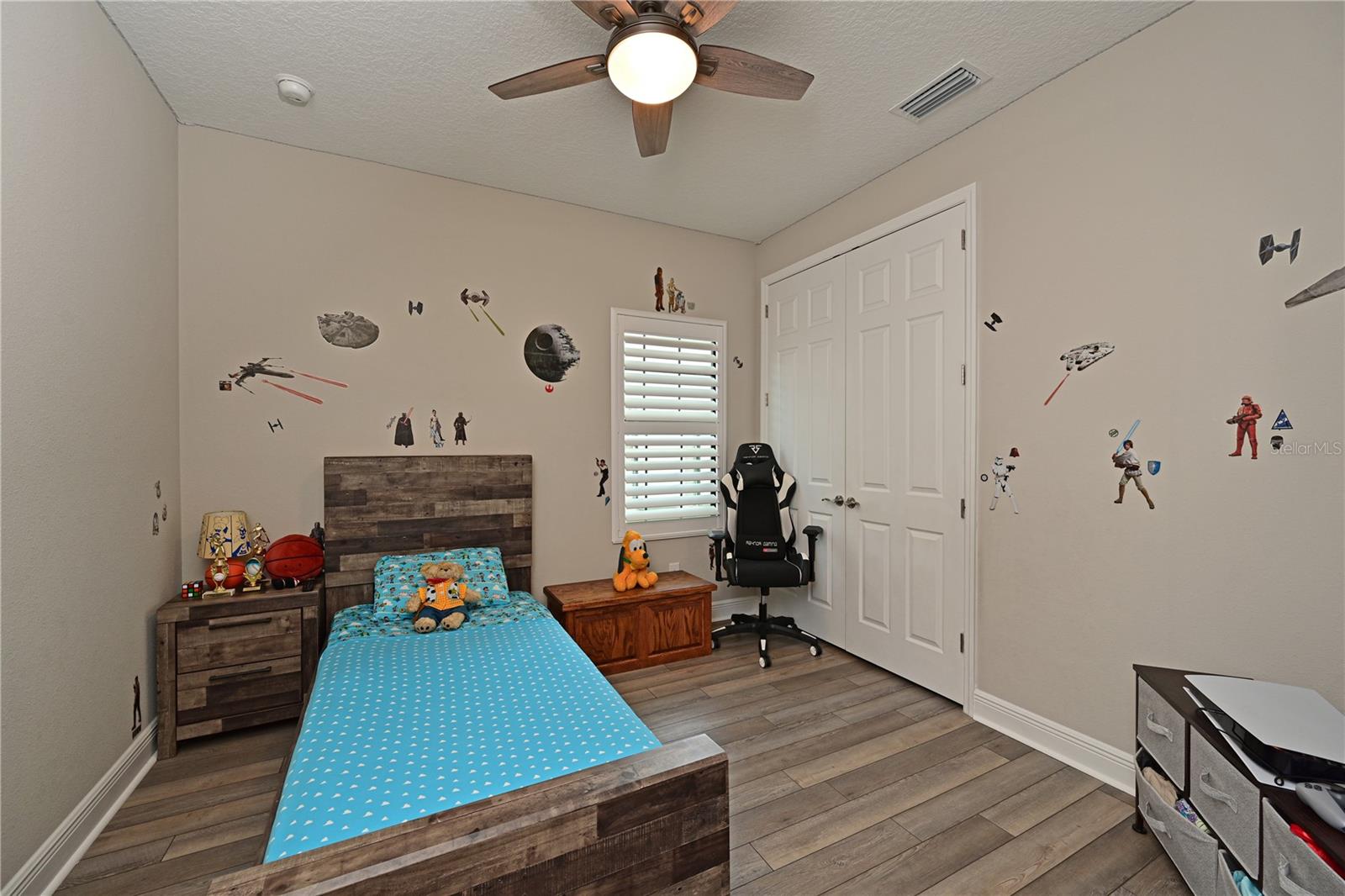 Image 18 of 62 For 8916 Isabella Circle