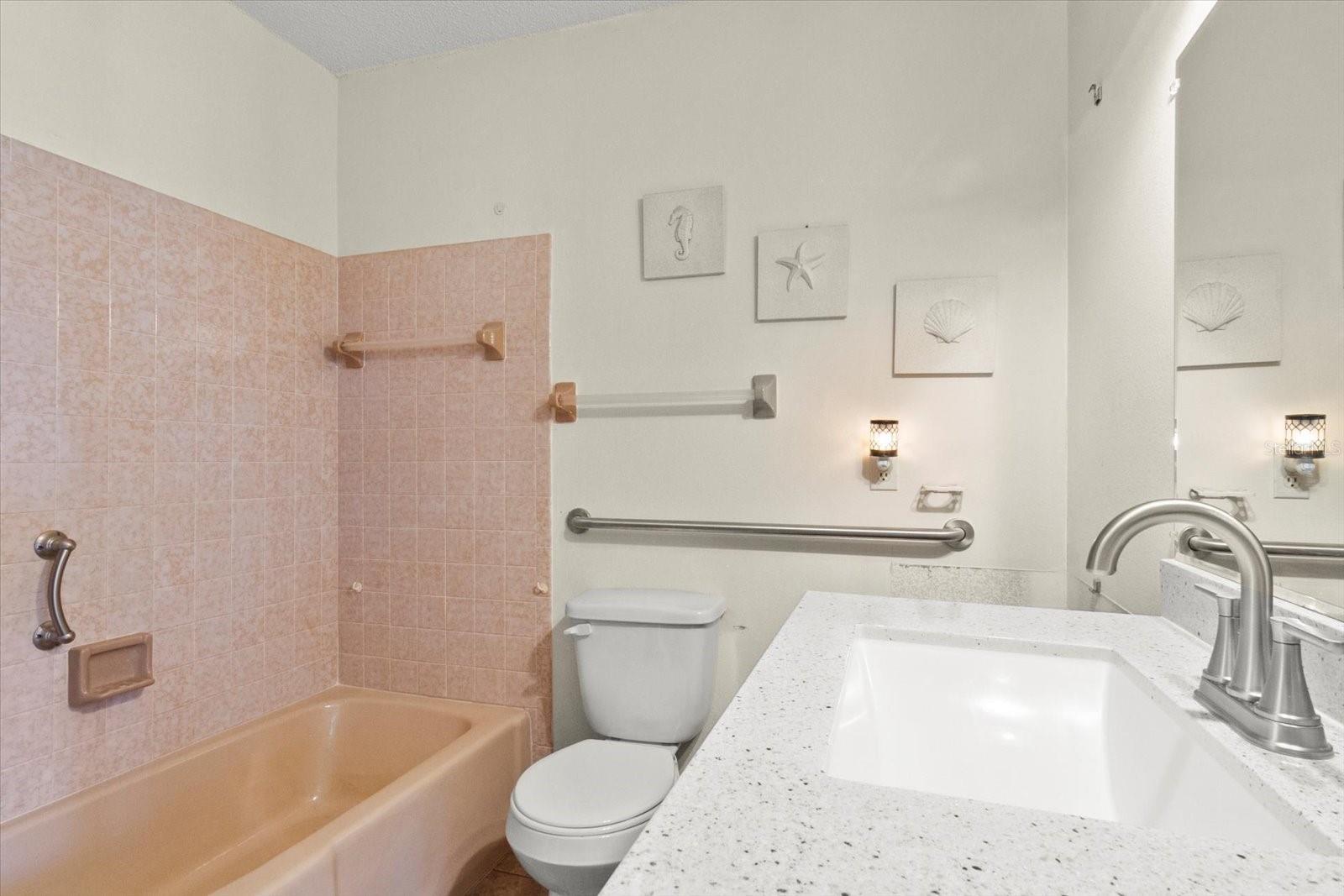 Image 31 of 41 For 710 Beverly Road