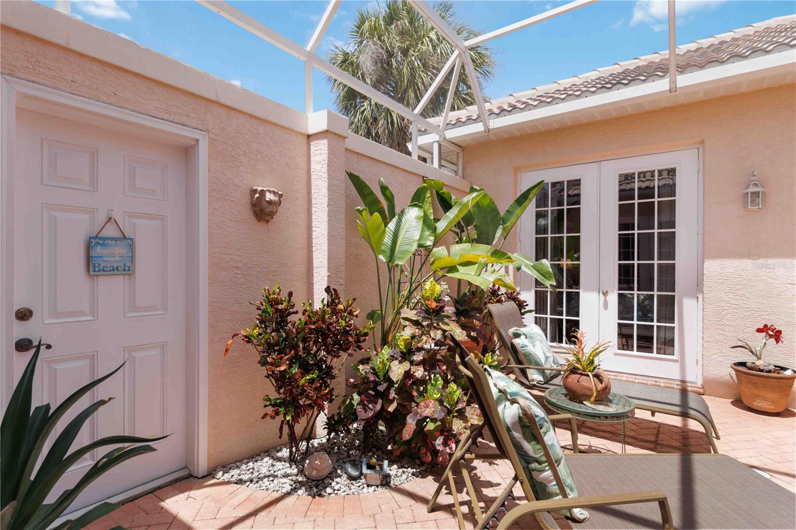 Image 10 of 65 For 4804 Jacaranda Heights Drive