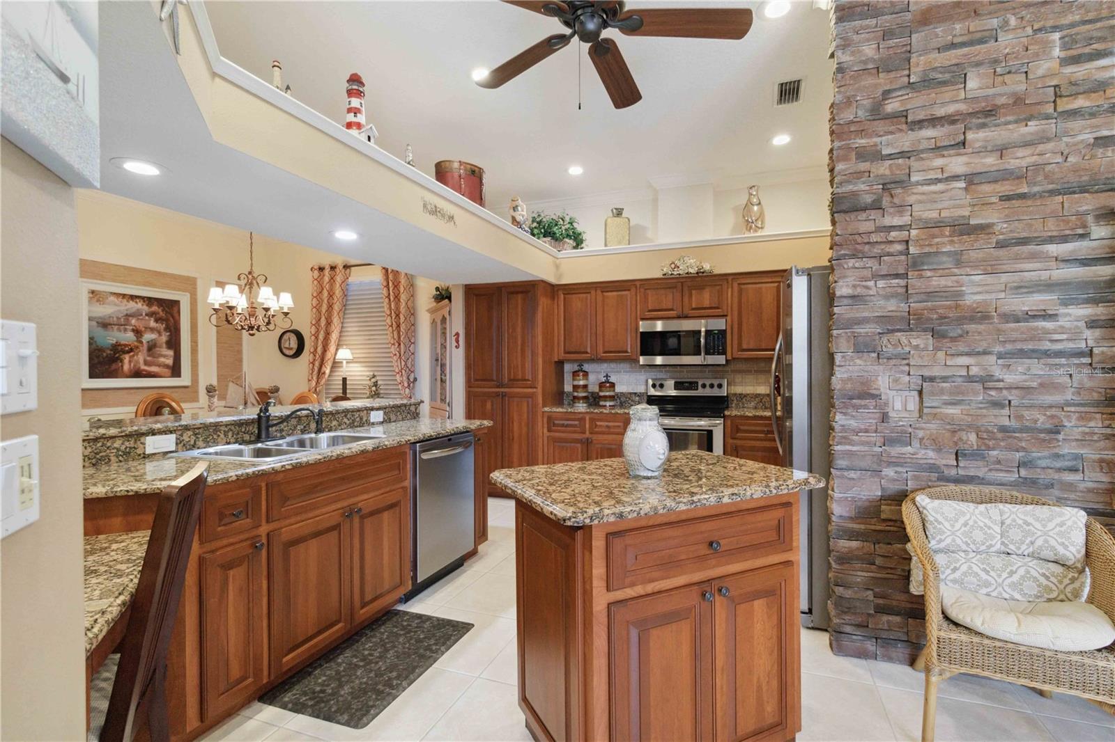 Image 14 of 65 For 4804 Jacaranda Heights Drive