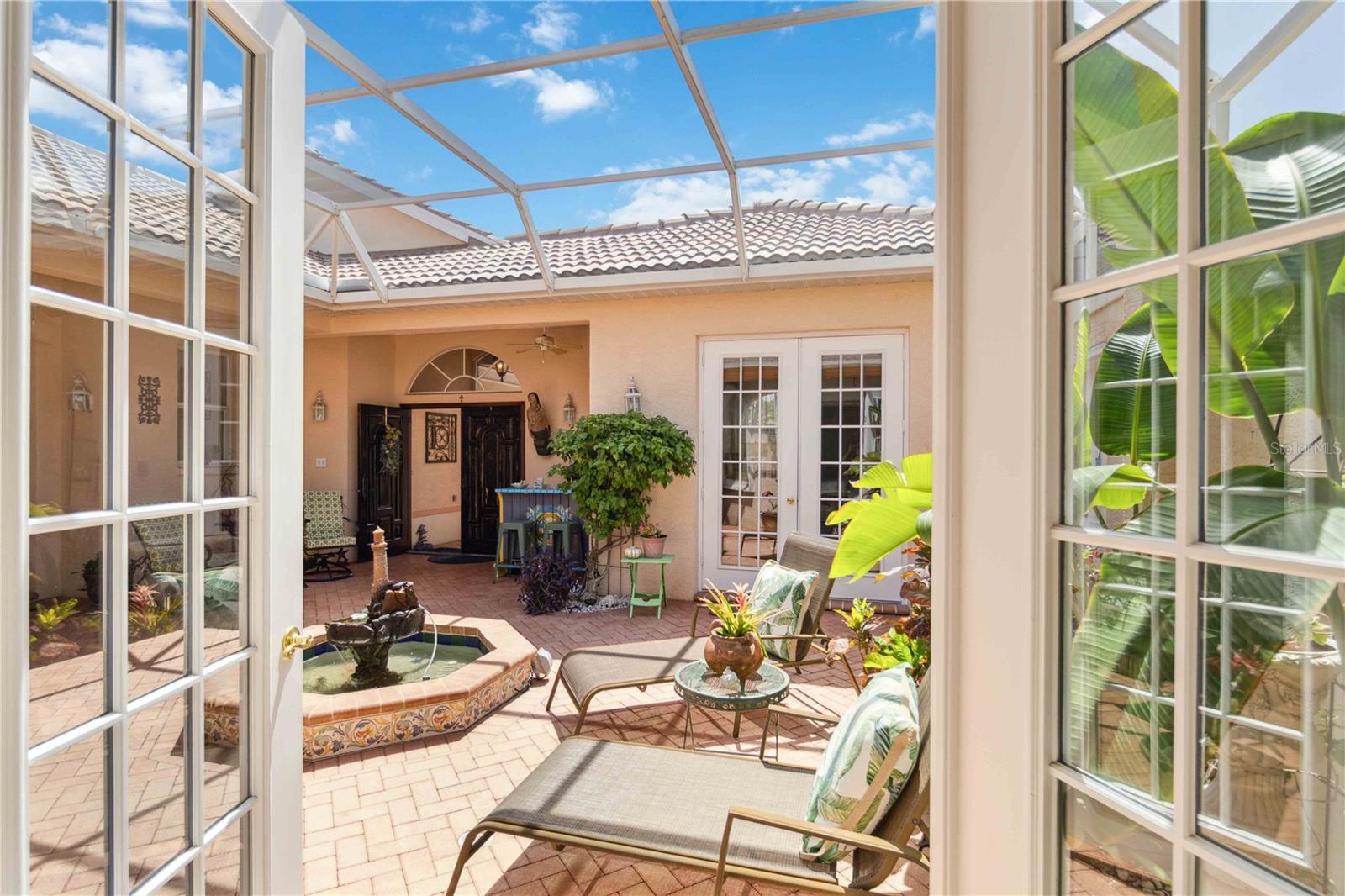Image 5 of 65 For 4804 Jacaranda Heights Drive