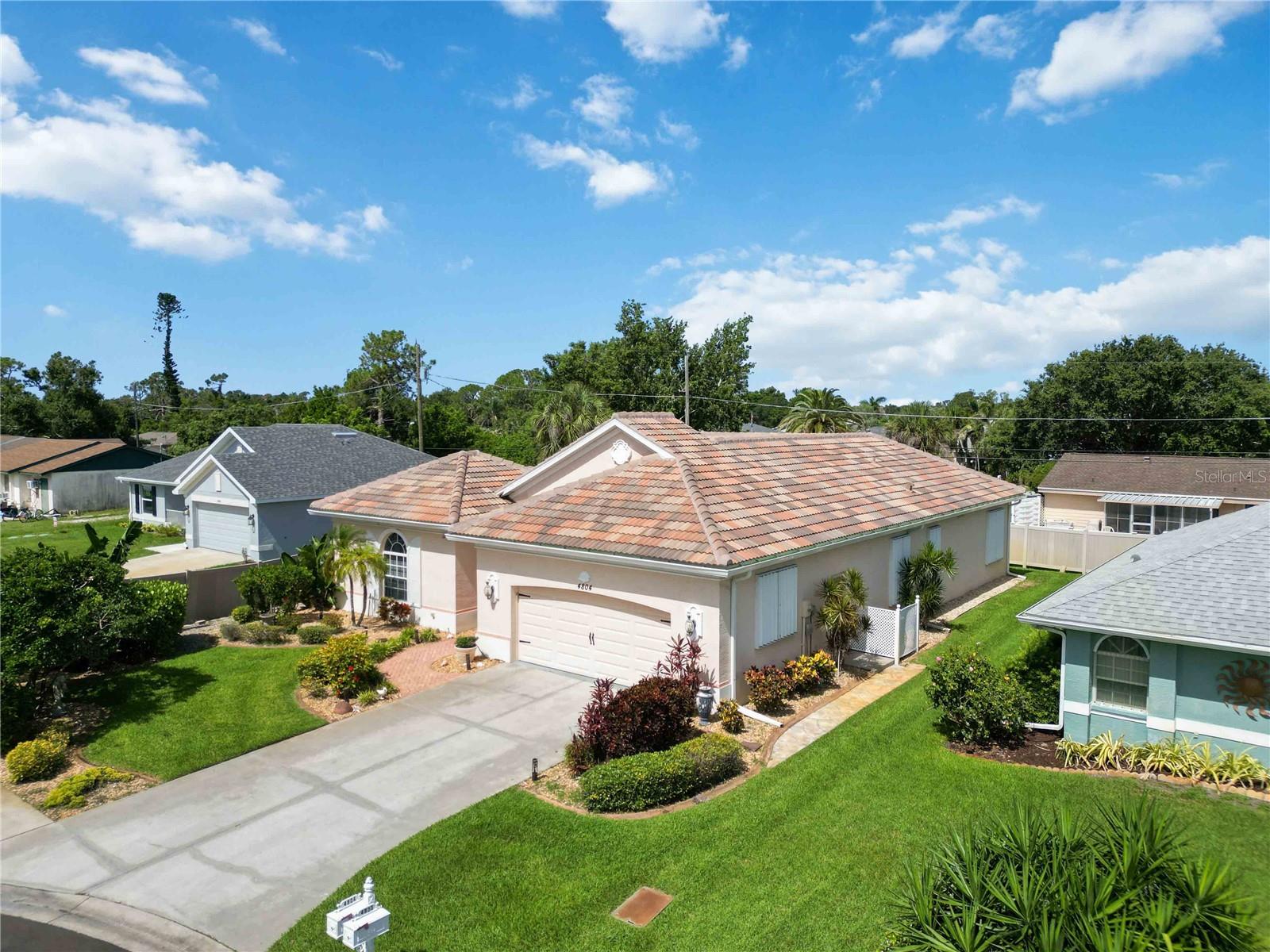 Image 50 of 65 For 4804 Jacaranda Heights Drive