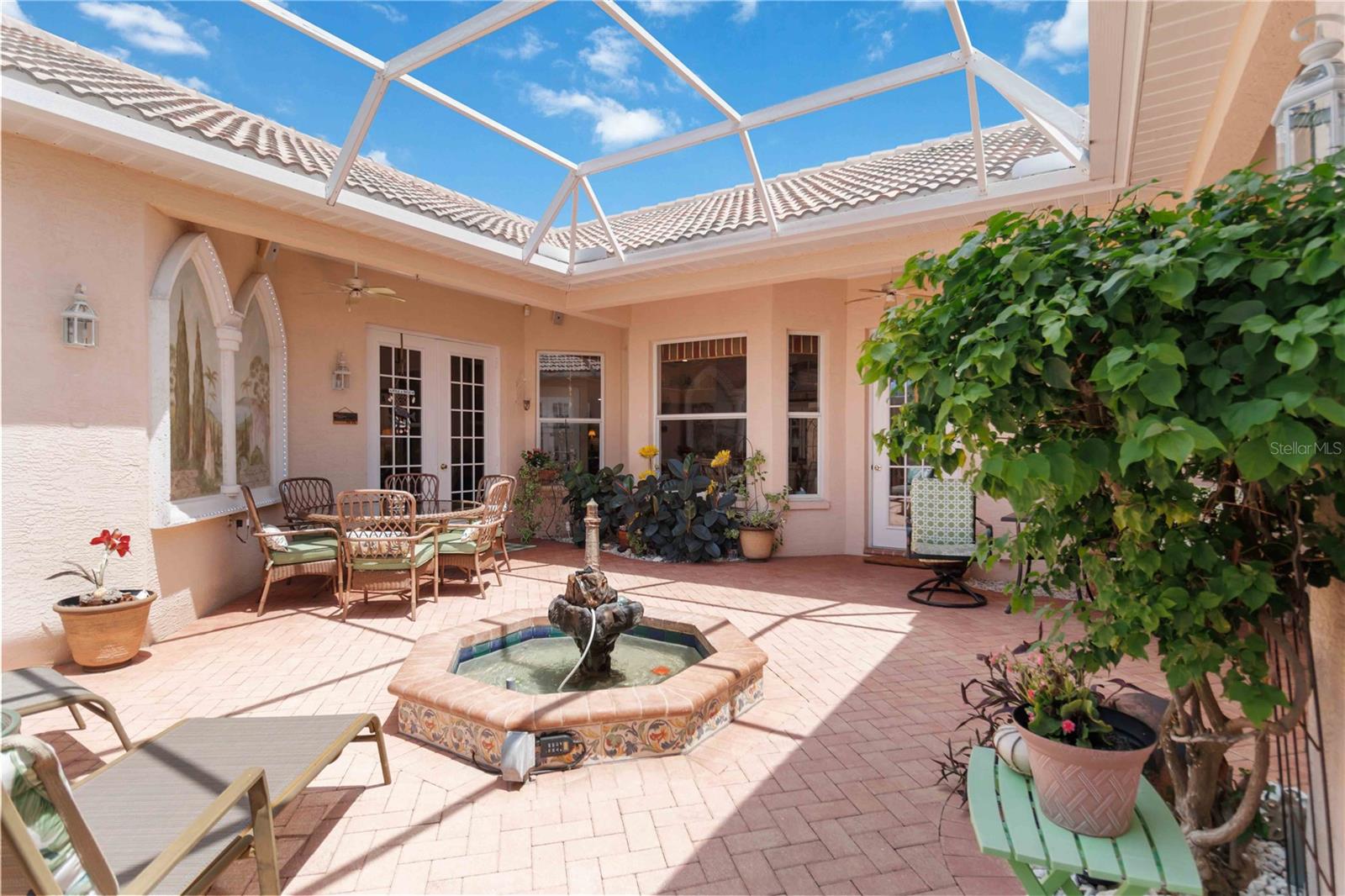 Image 7 of 65 For 4804 Jacaranda Heights Drive