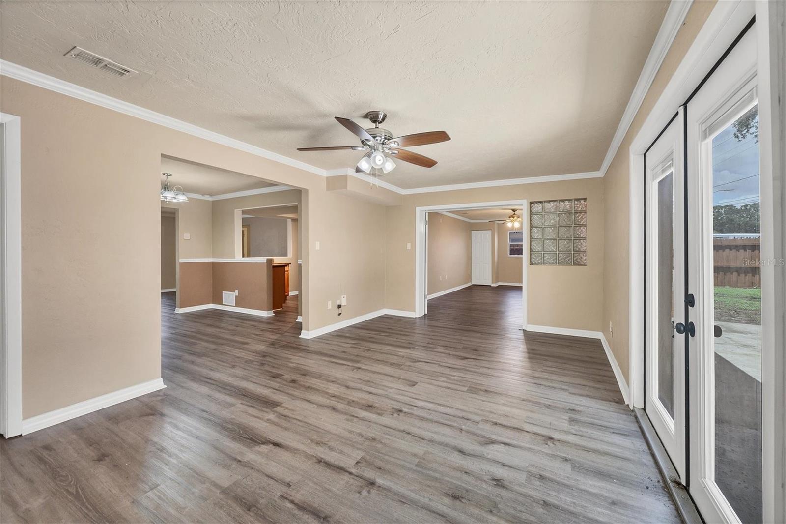 Image 14 of 38 For 6760 14th Street S