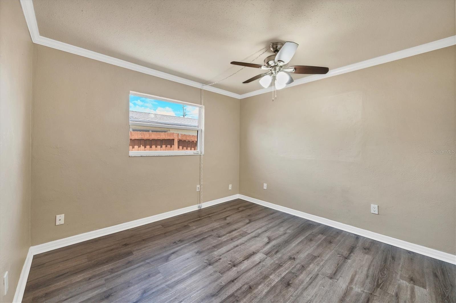 Image 22 of 38 For 6760 14th Street S