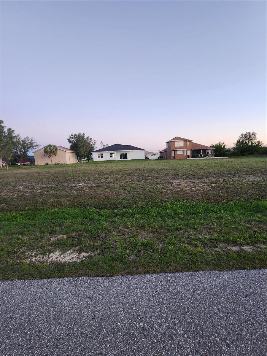 Image 3 of 14 For 15571 Ruston Circle