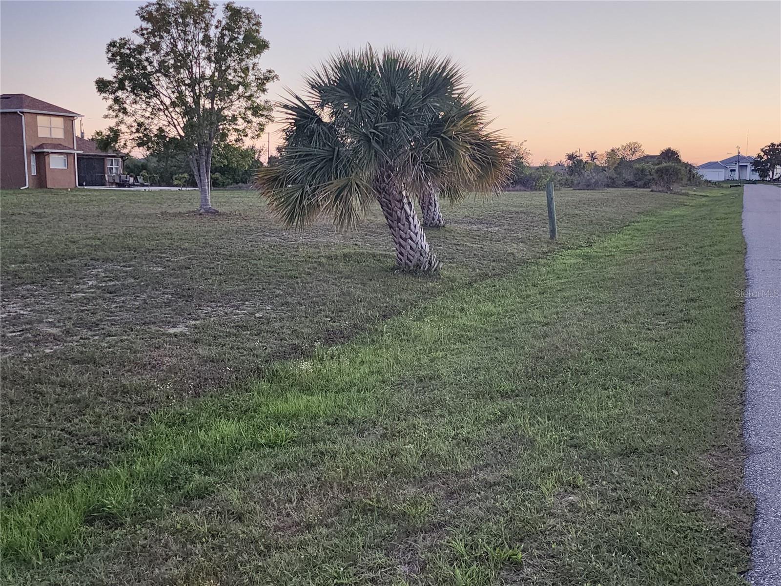 Image 9 of 14 For 15571 Ruston Circle