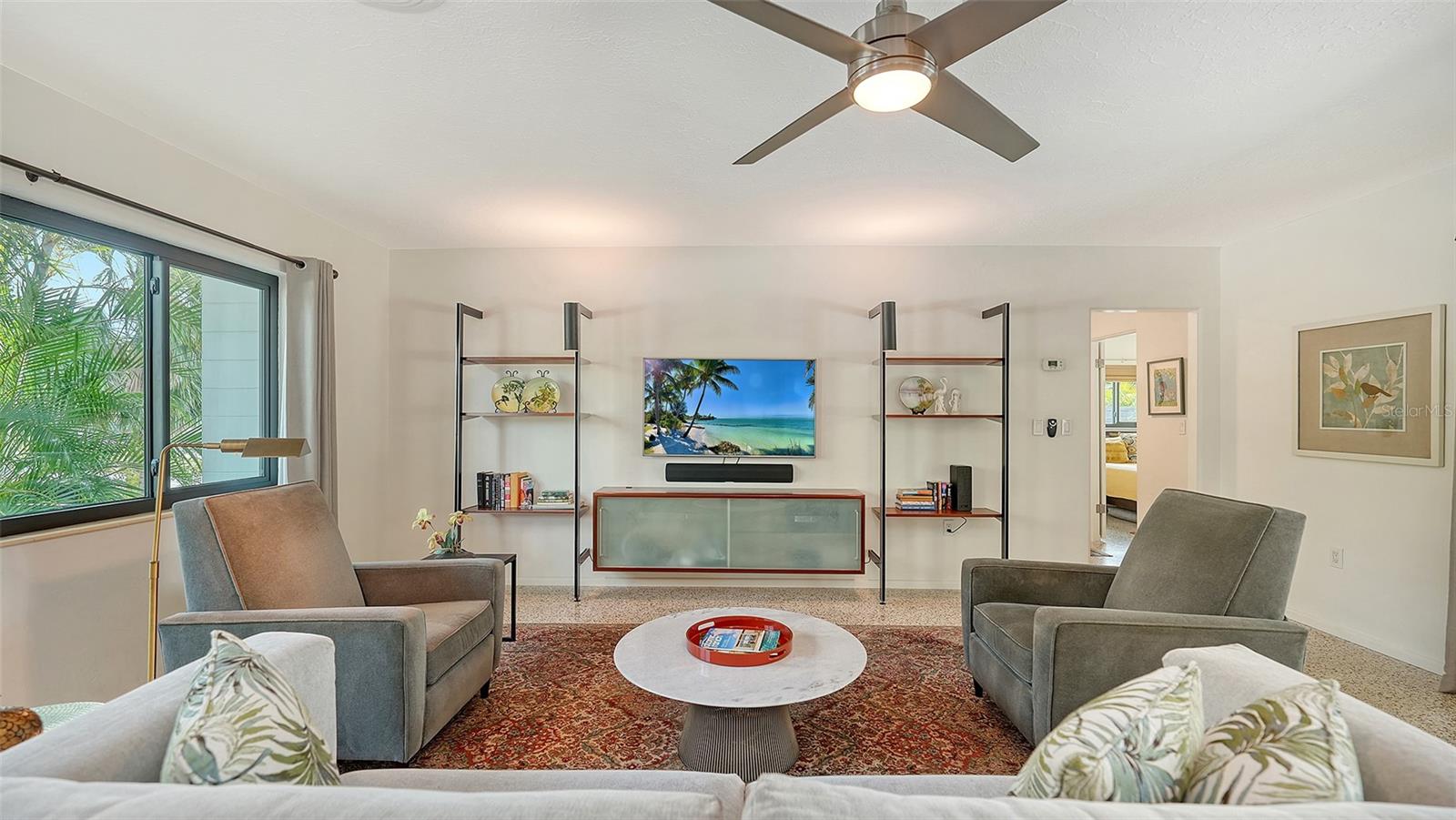Image 12 of 59 For 2516 Goldenrod Street