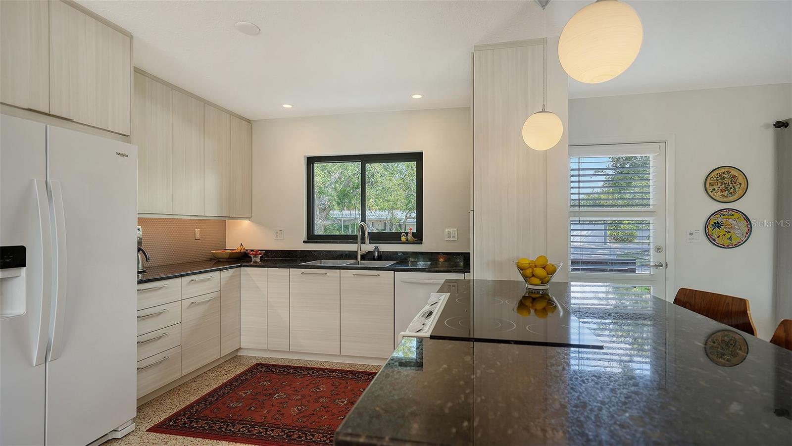 Image 16 of 59 For 2516 Goldenrod Street