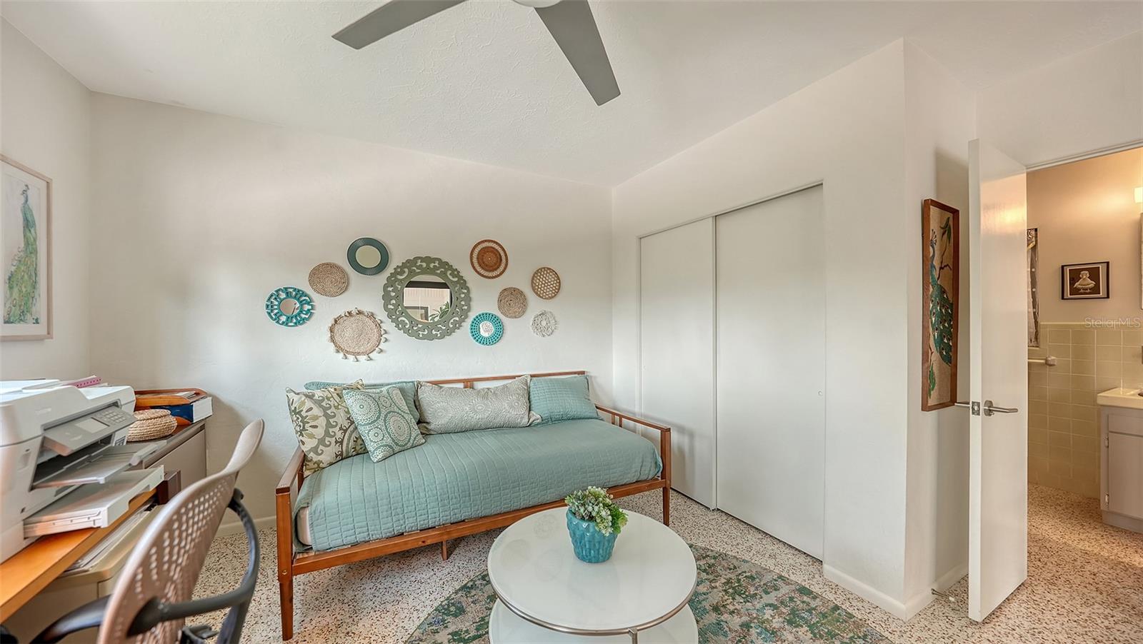 Image 33 of 59 For 2516 Goldenrod Street