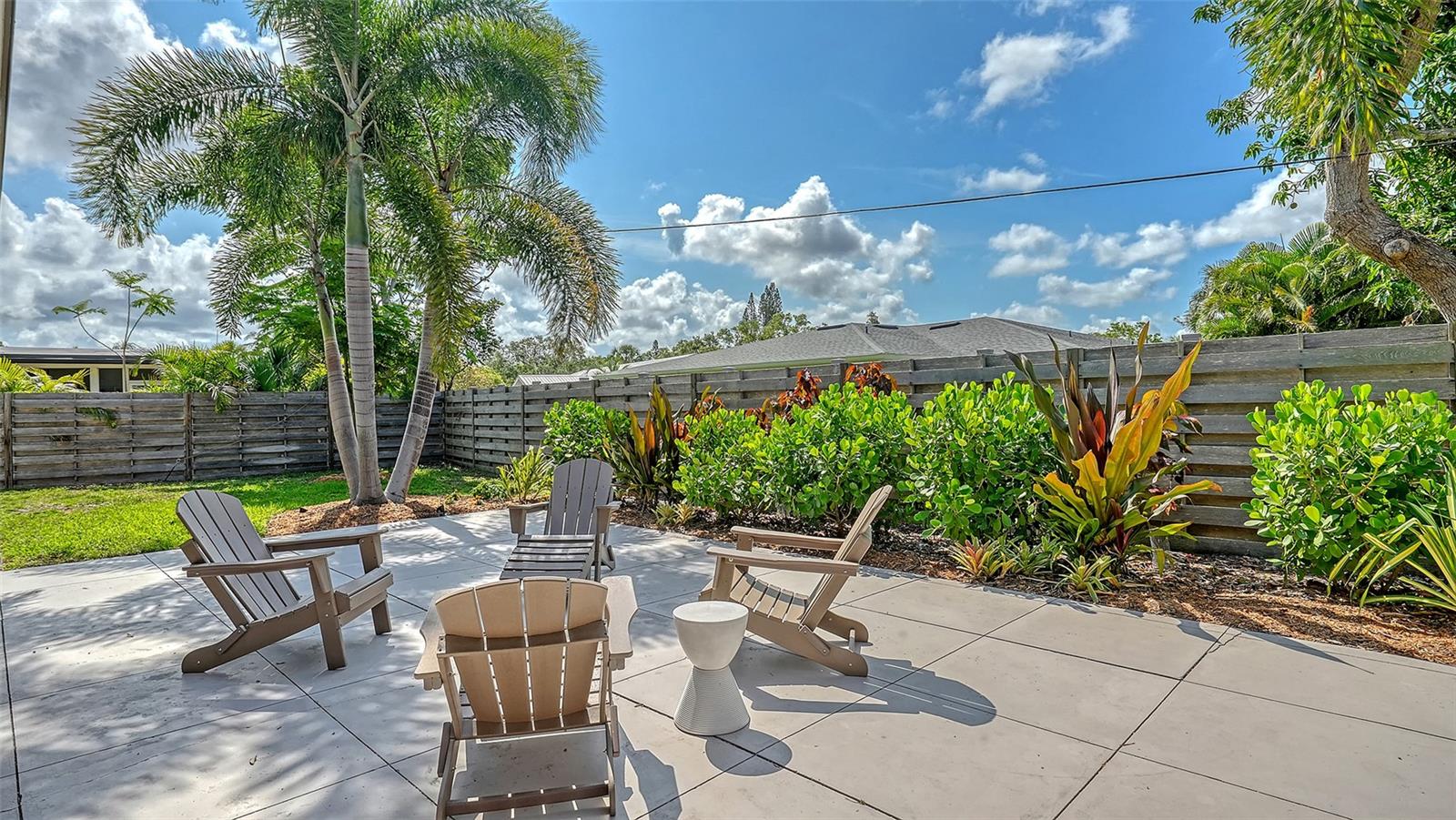 Image 41 of 59 For 2516 Goldenrod Street